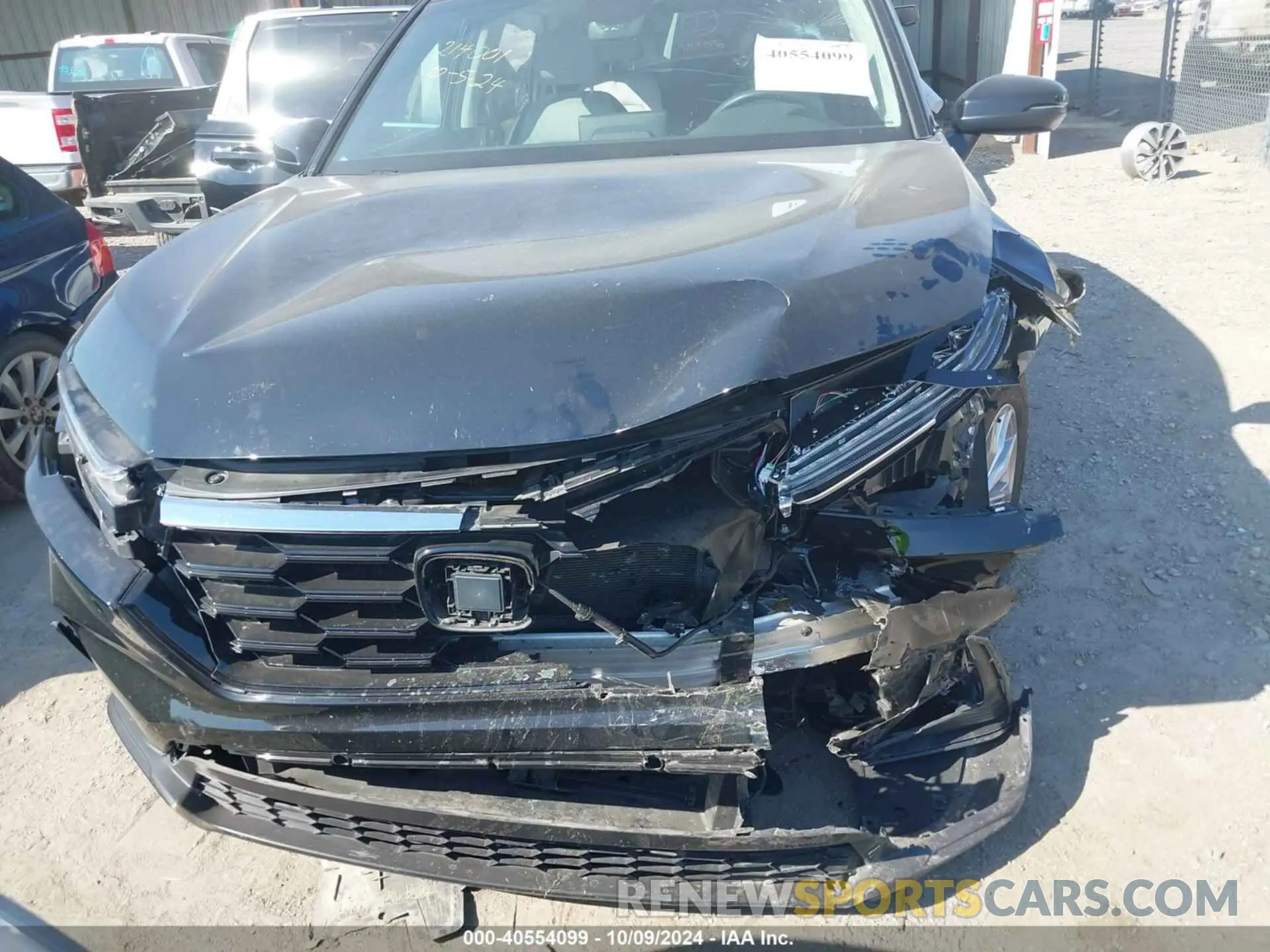 12 Photograph of a damaged car 2HKRS3H44RH318830 HONDA CR-V 2024