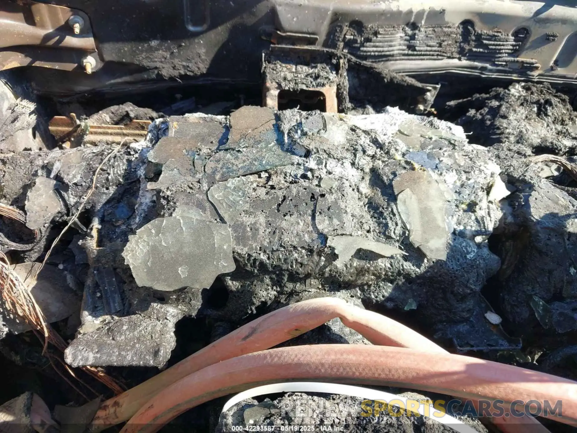 7 Photograph of a damaged car 2HKRS3H45RH311885 HONDA CR-V 2024