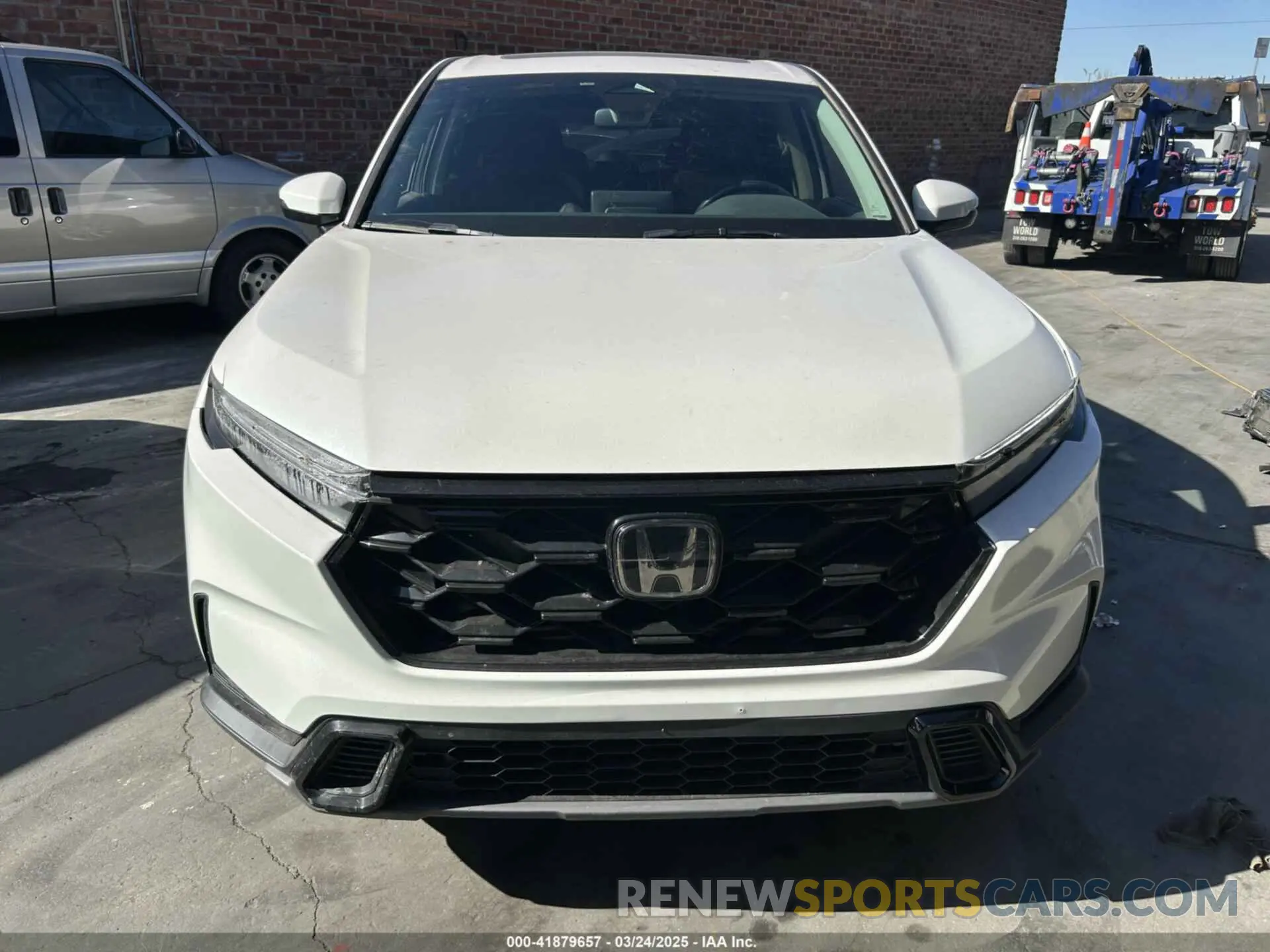 6 Photograph of a damaged car 2HKRS3H46RH310230 HONDA CR-V 2024