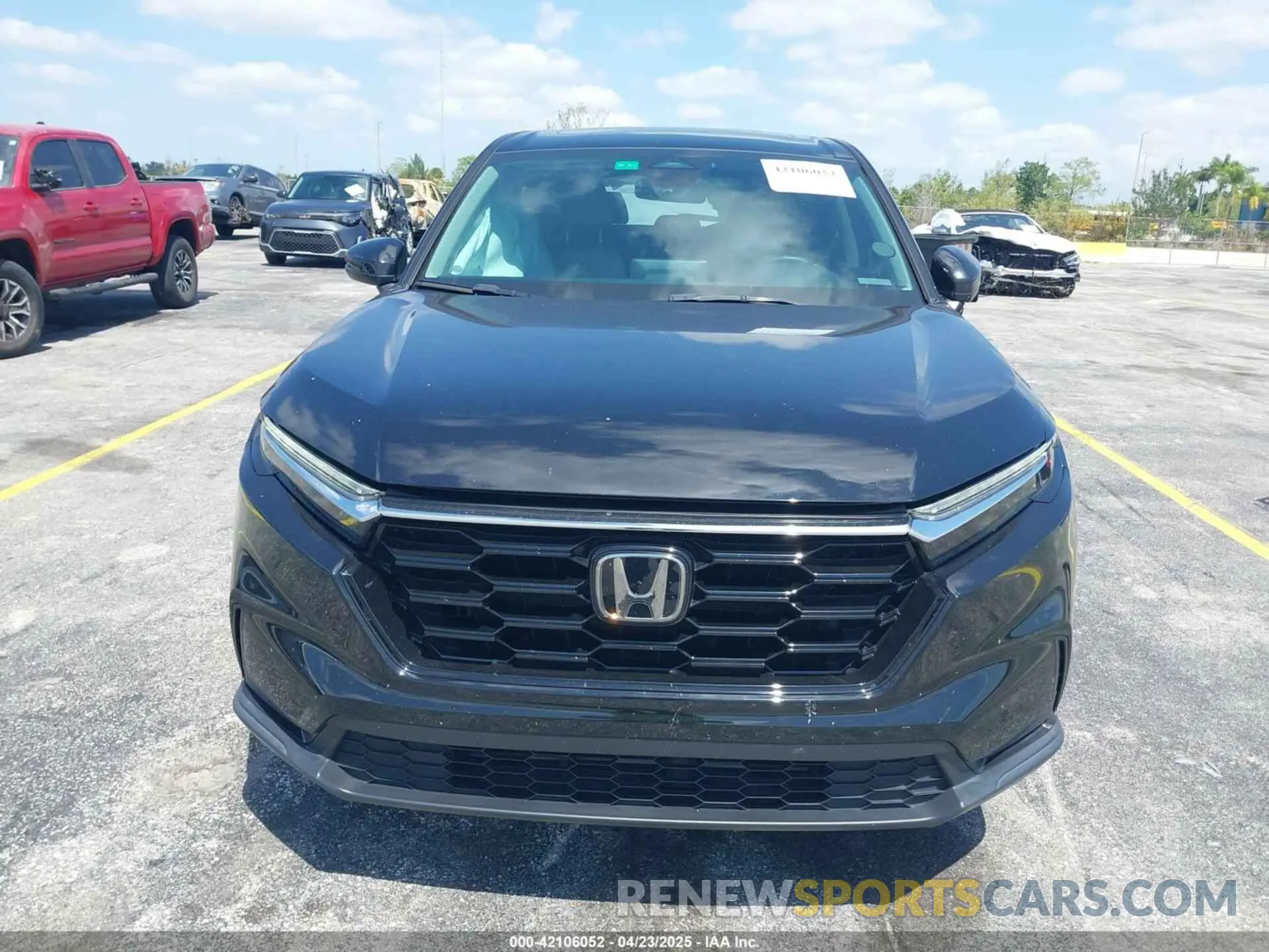 12 Photograph of a damaged car 2HKRS3H47RH302024 HONDA CR-V 2024