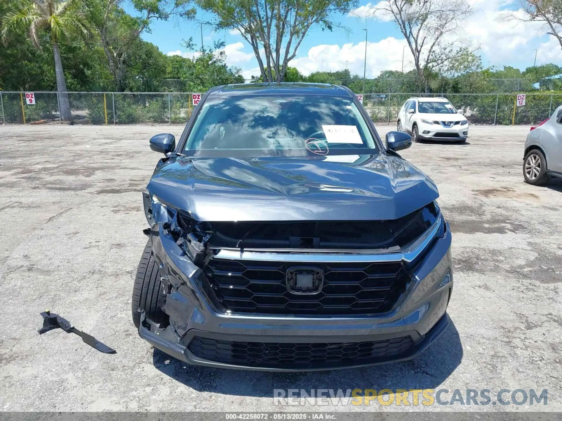 6 Photograph of a damaged car 2HKRS3H49RH334392 HONDA CR-V 2024