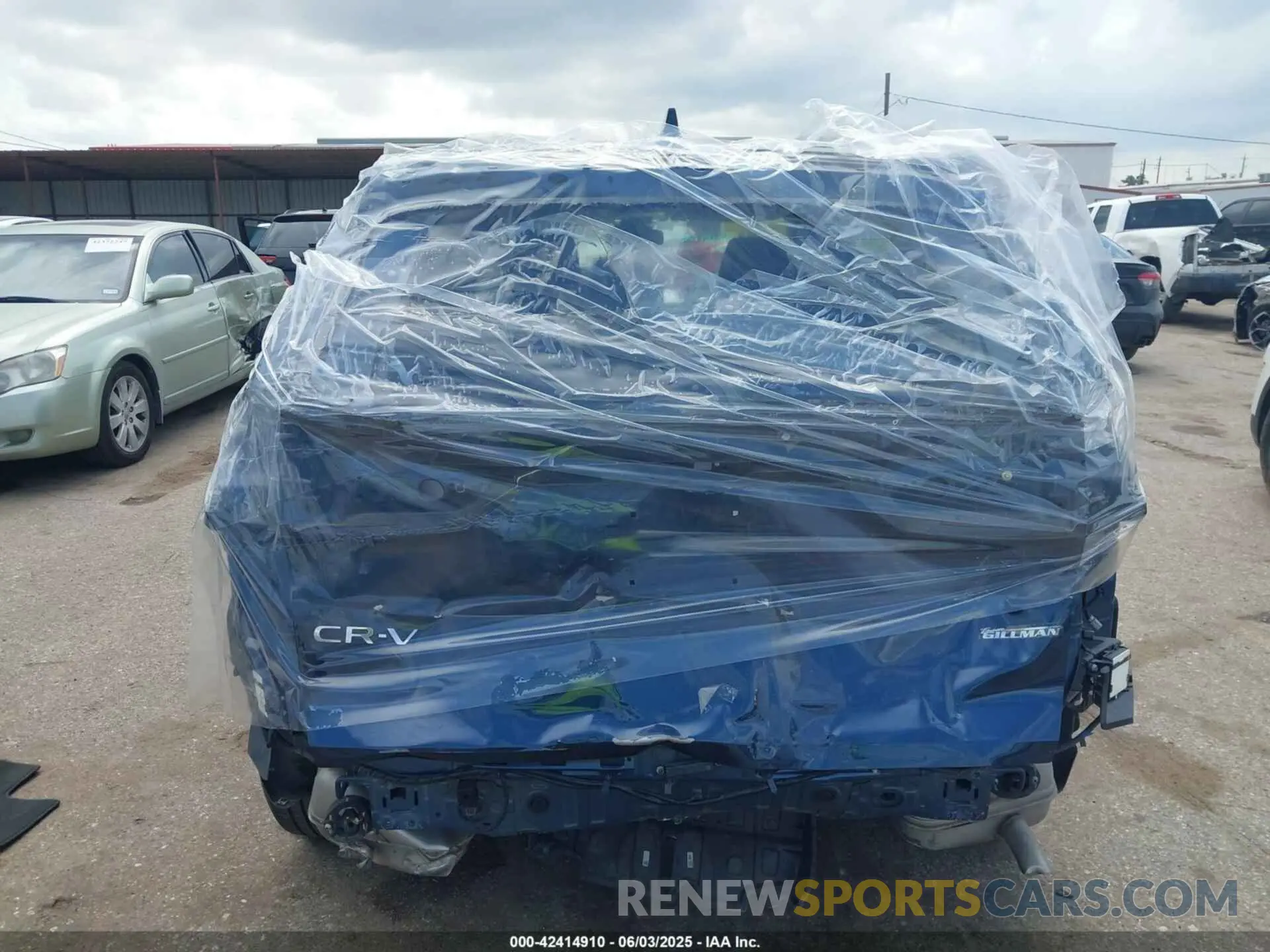 16 Photograph of a damaged car 2HKRS3H4XRH315088 HONDA CR-V 2024