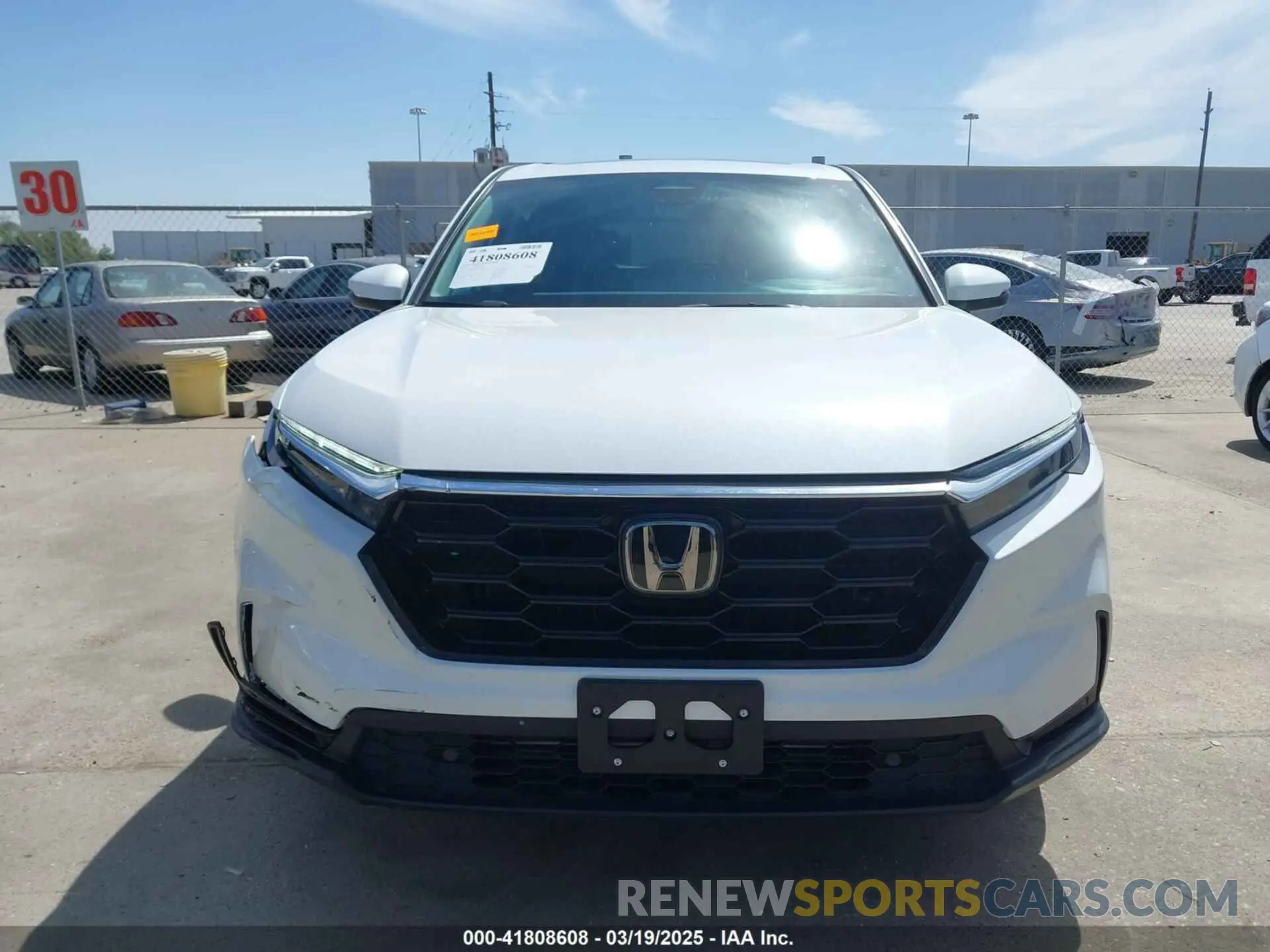 12 Photograph of a damaged car 2HKRS3H70RH320522 HONDA CR-V 2024