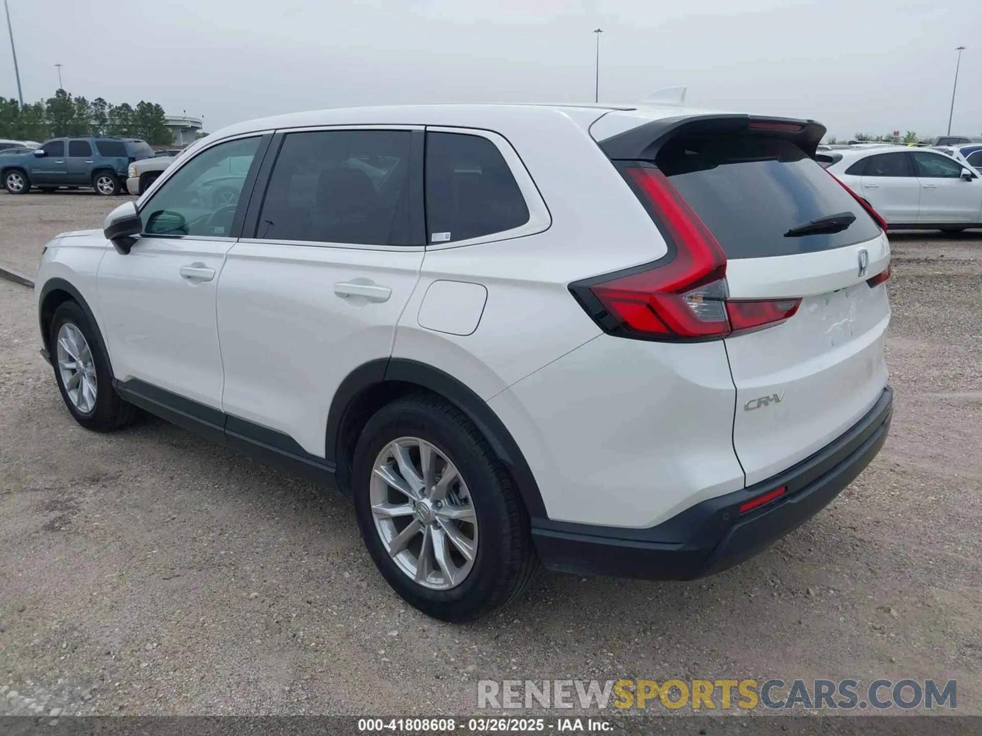 3 Photograph of a damaged car 2HKRS3H70RH320522 HONDA CR-V 2024