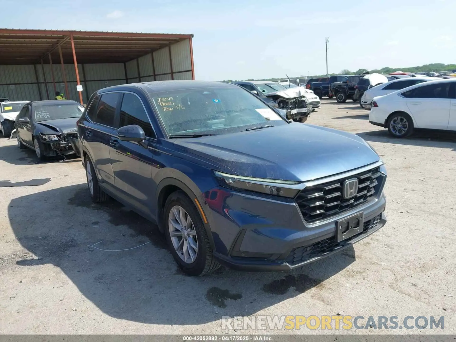 1 Photograph of a damaged car 2HKRS3H71RH314857 HONDA CR-V 2024