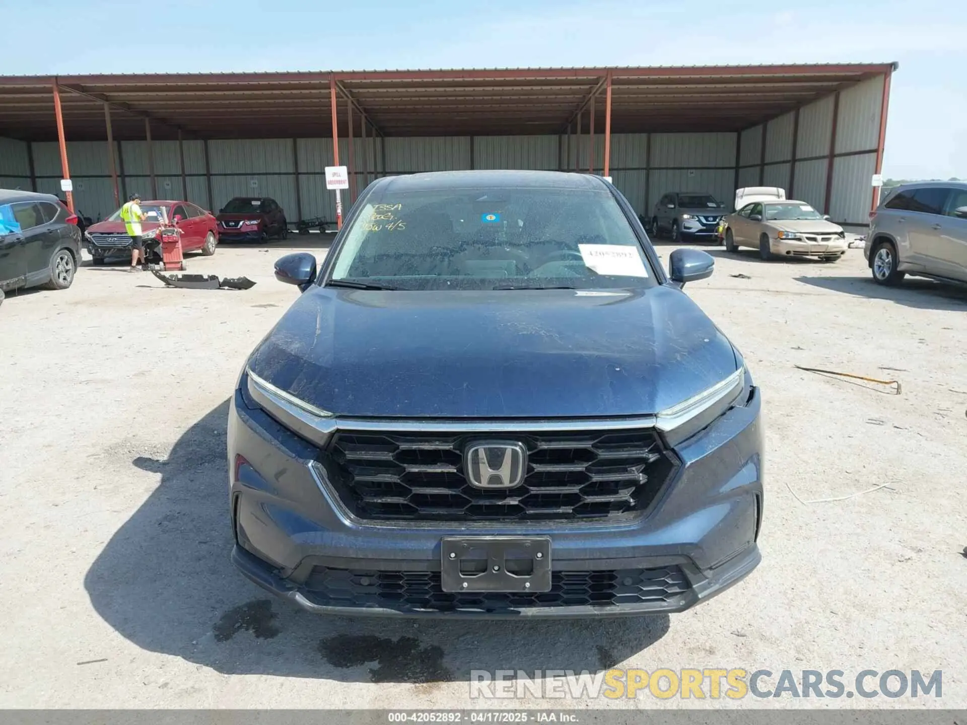 12 Photograph of a damaged car 2HKRS3H71RH314857 HONDA CR-V 2024