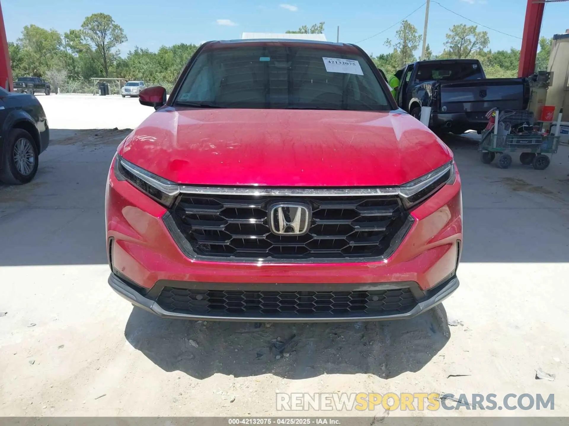 11 Photograph of a damaged car 2HKRS3H73RH300989 HONDA CR-V 2024