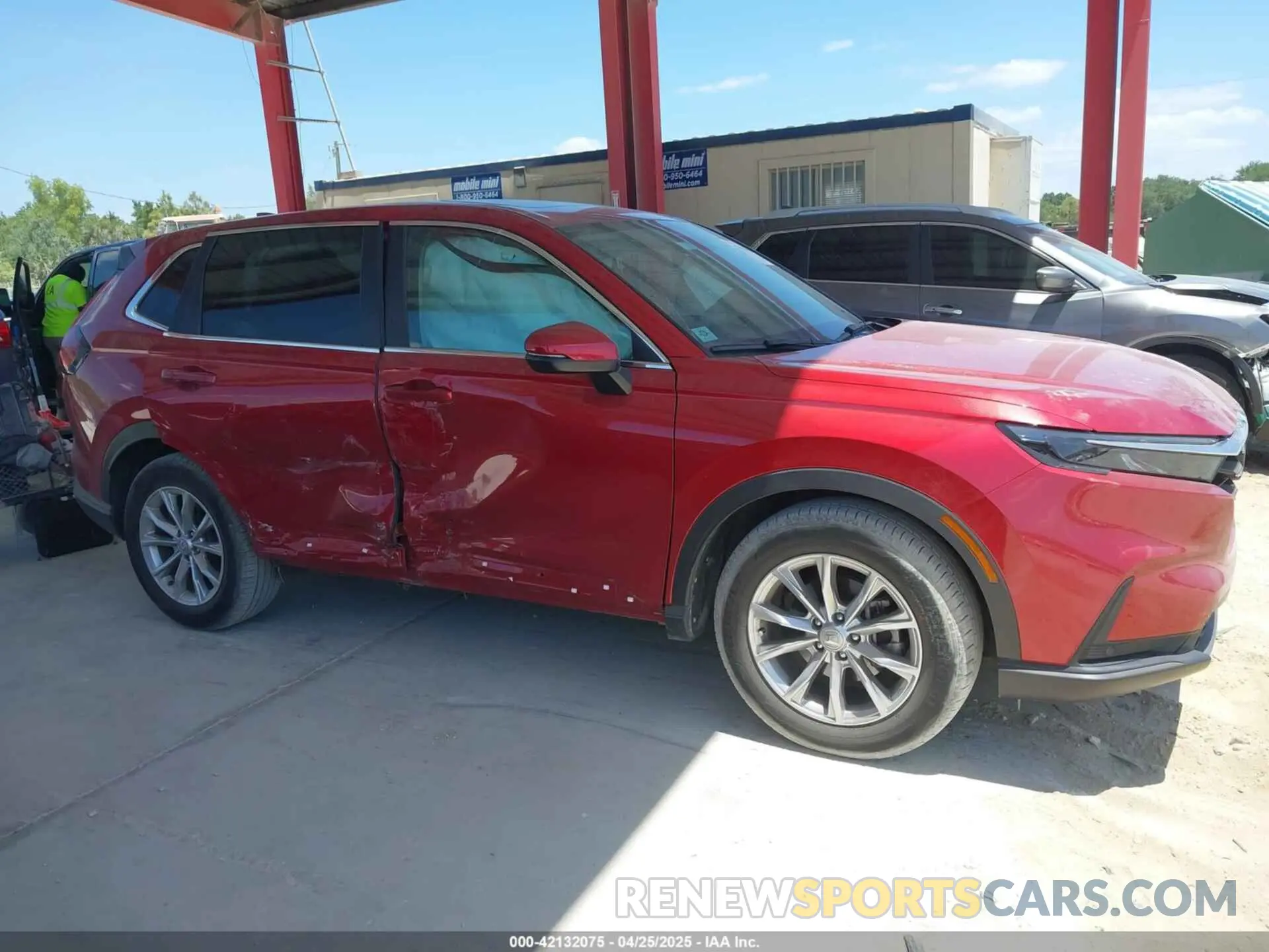 12 Photograph of a damaged car 2HKRS3H73RH300989 HONDA CR-V 2024