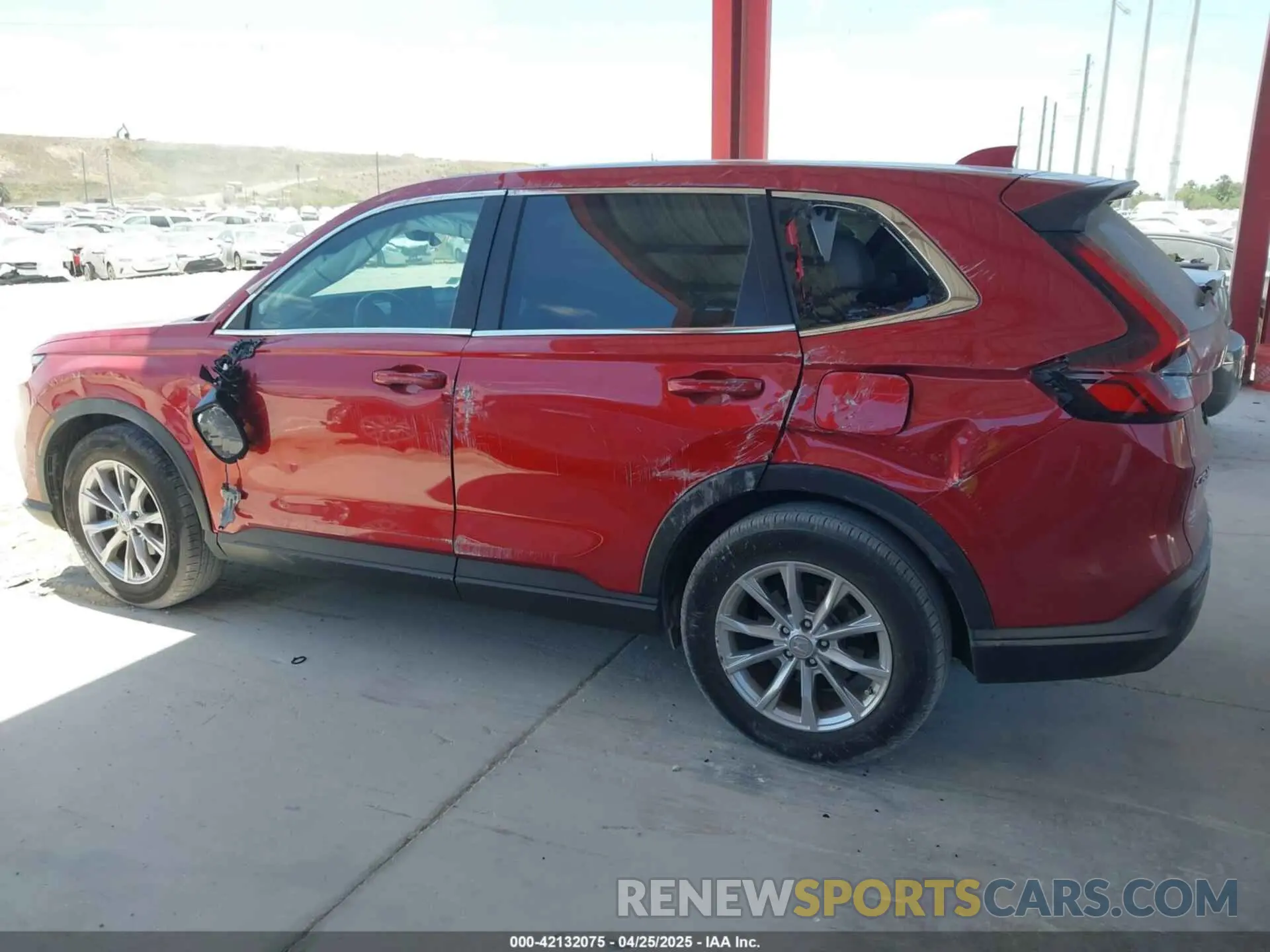 13 Photograph of a damaged car 2HKRS3H73RH300989 HONDA CR-V 2024