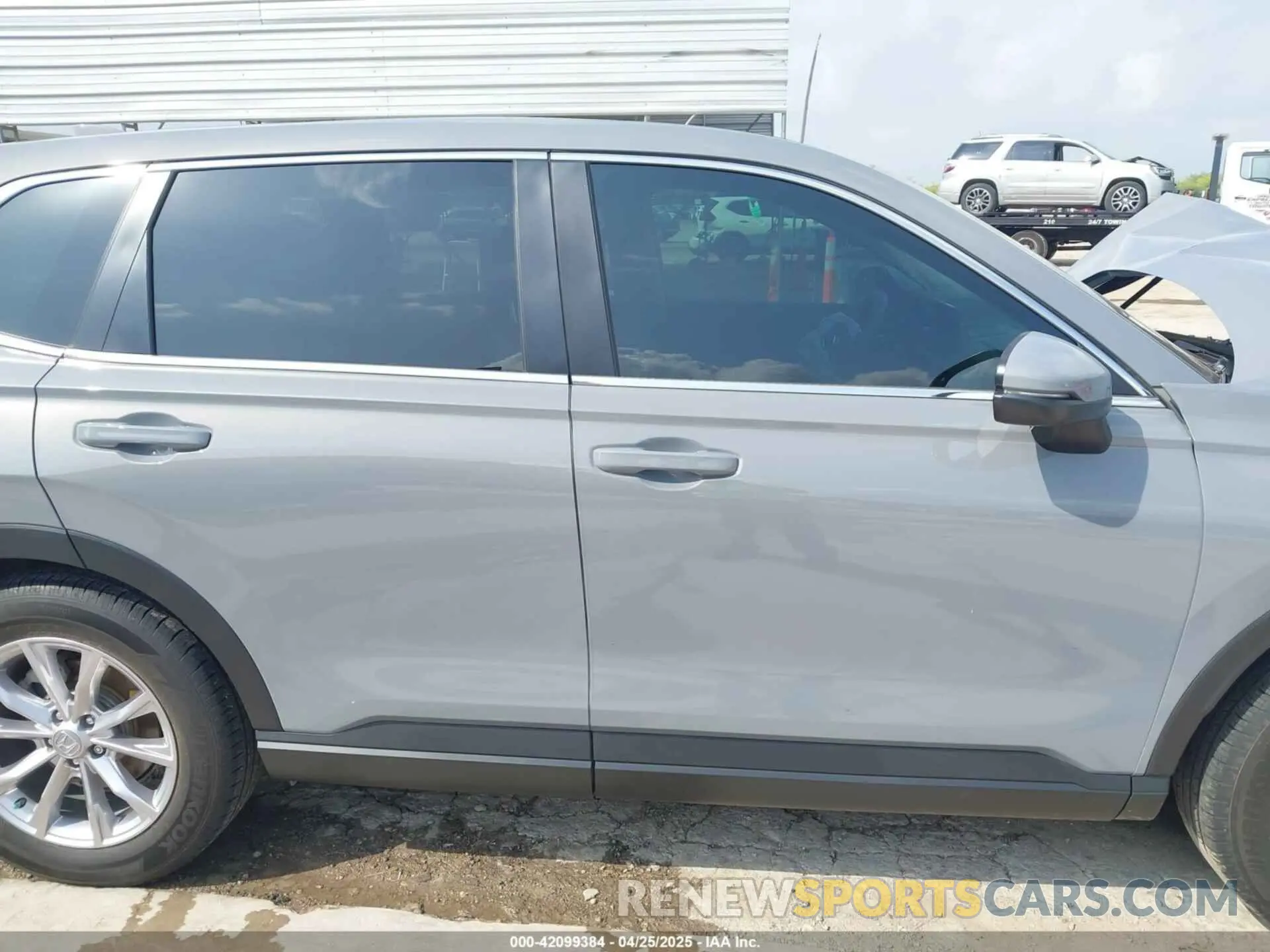 13 Photograph of a damaged car 2HKRS3H74RH318160 HONDA CR-V 2024