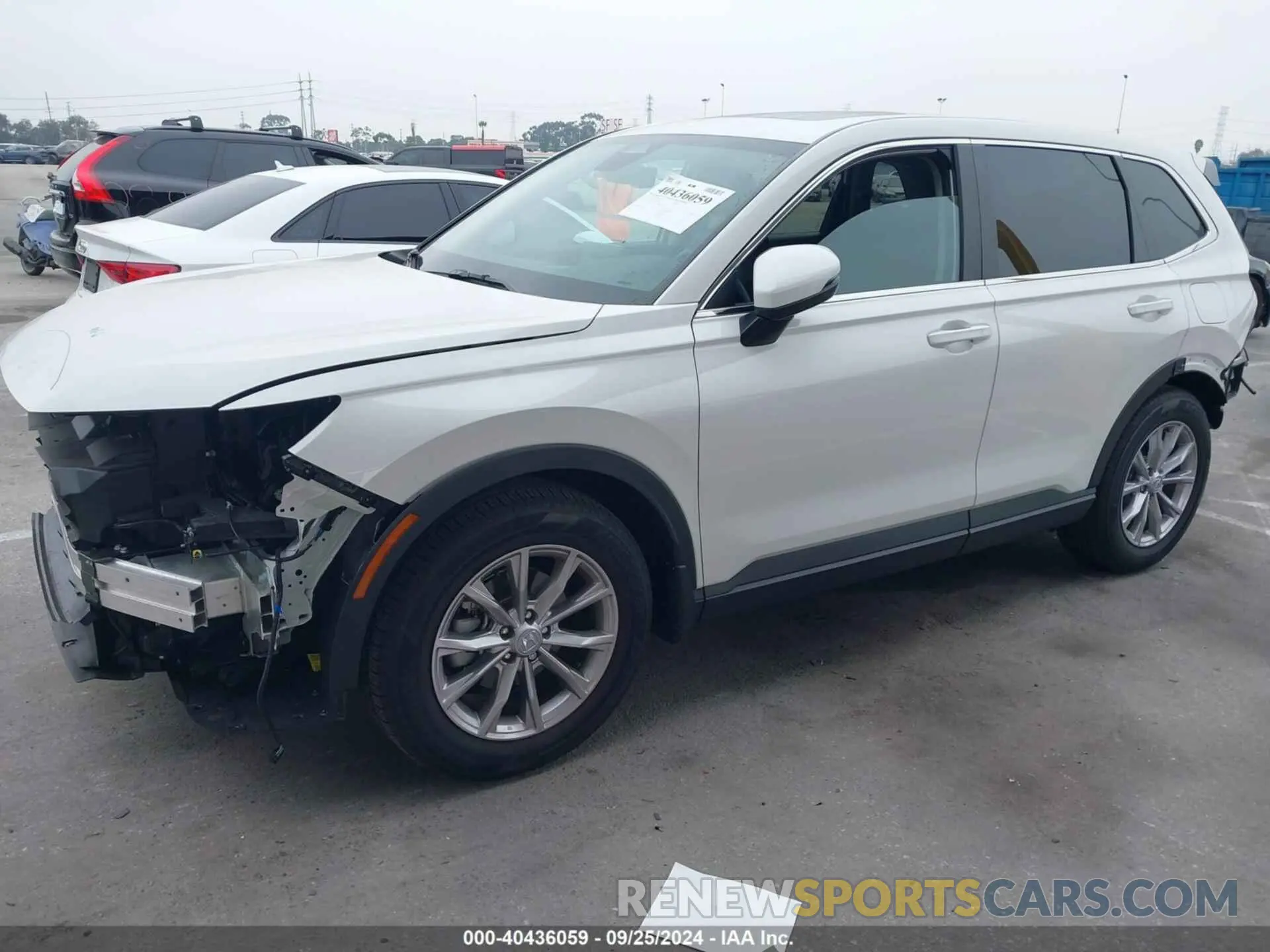 2 Photograph of a damaged car 2HKRS3H76RH322677 HONDA CR-V 2024