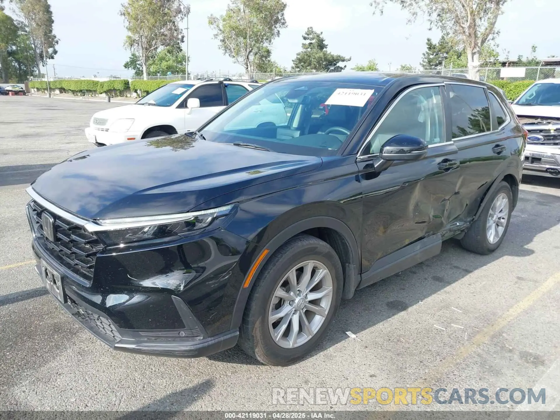 2 Photograph of a damaged car 2HKRS3H78RH305475 HONDA CR-V 2024