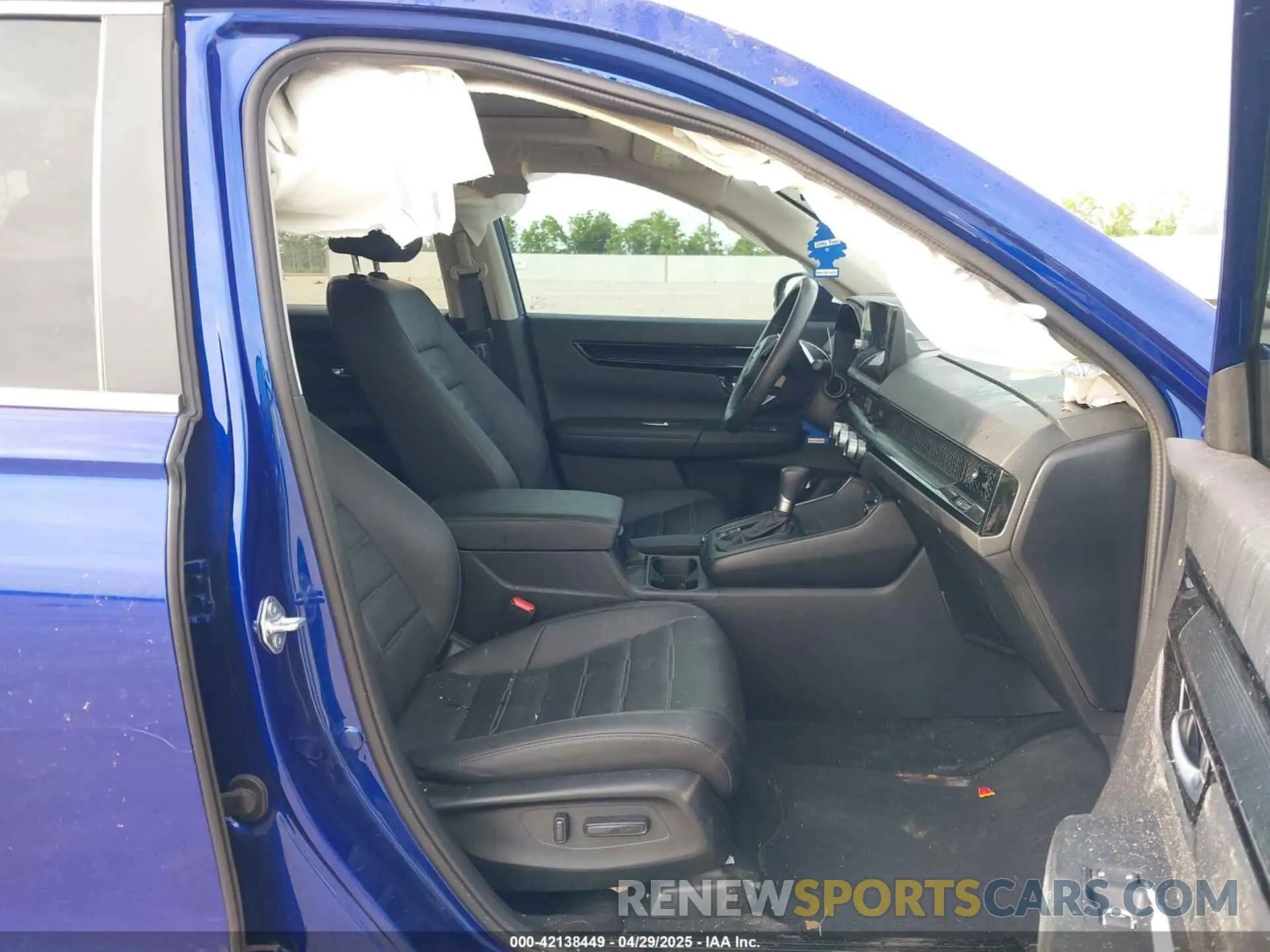 5 Photograph of a damaged car 2HKRS3H78RH329307 HONDA CR-V 2024