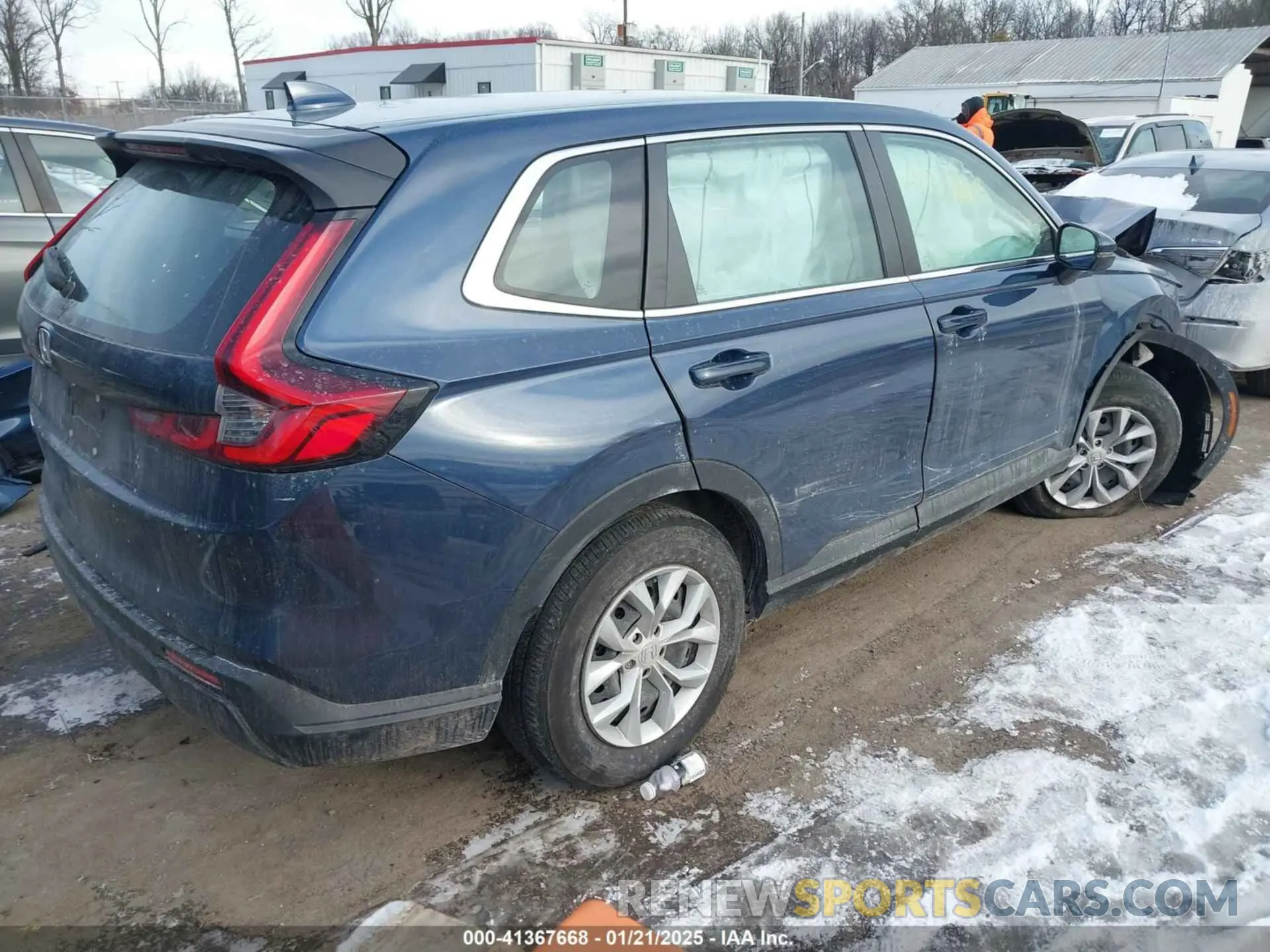 4 Photograph of a damaged car 2HKRS4H22RH430255 HONDA CR-V 2024