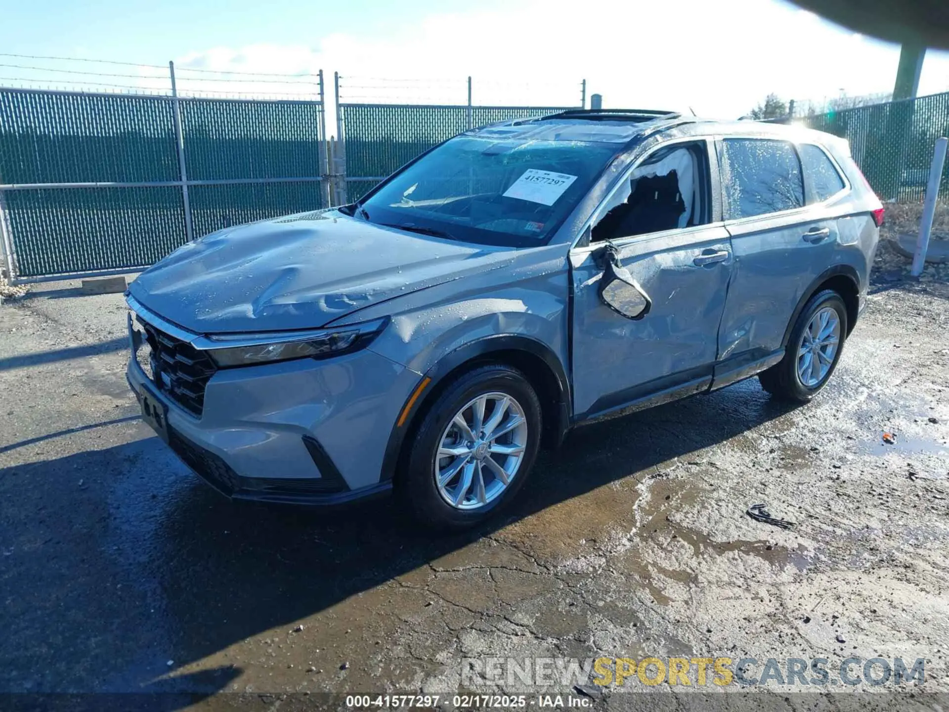 2 Photograph of a damaged car 2HKRS4H40RH431860 HONDA CR-V 2024