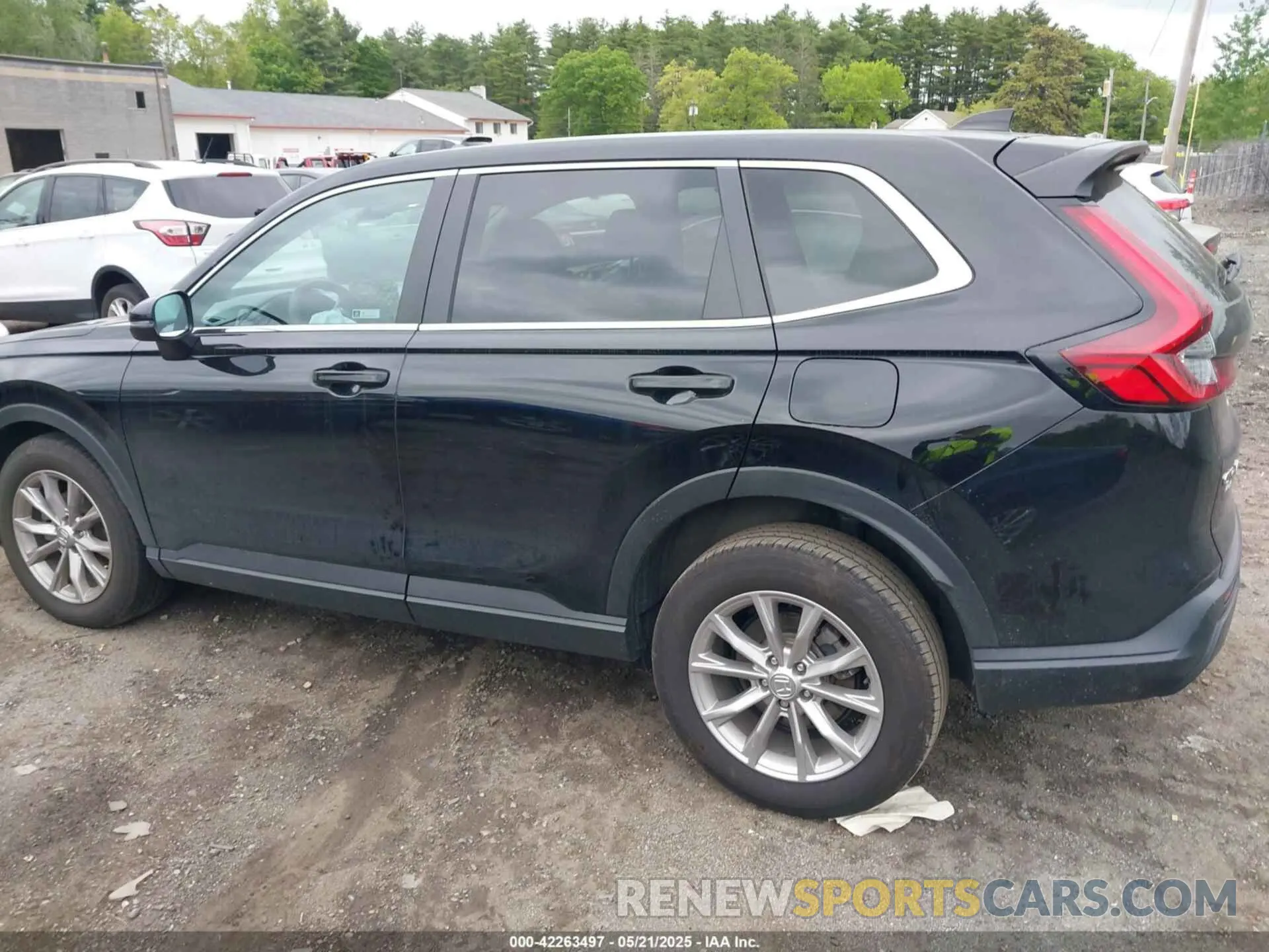 14 Photograph of a damaged car 2HKRS4H40RH454510 HONDA CR-V 2024