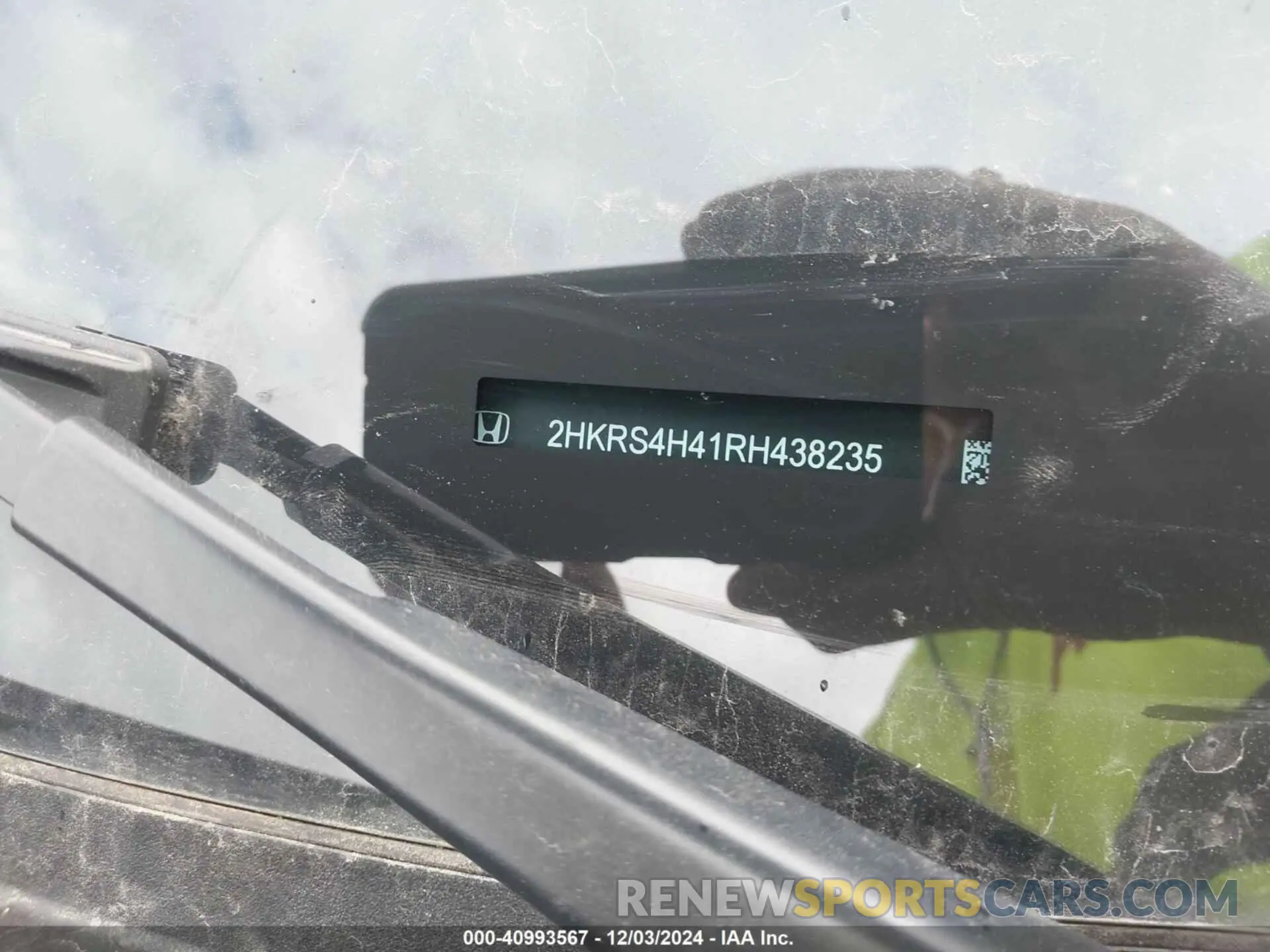 9 Photograph of a damaged car 2HKRS4H41RH438235 HONDA CR-V 2024