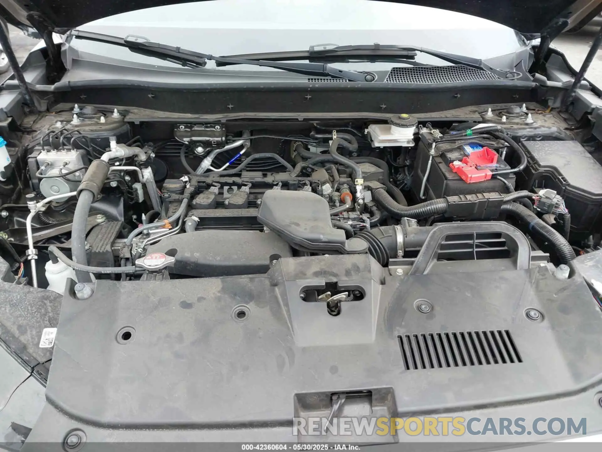 10 Photograph of a damaged car 2HKRS4H43RH464707 HONDA CR-V 2024