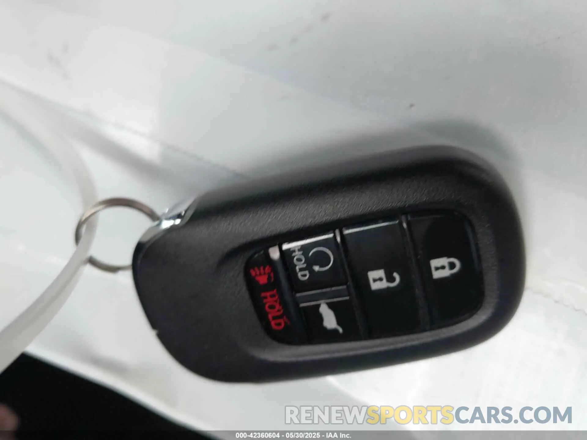 11 Photograph of a damaged car 2HKRS4H43RH464707 HONDA CR-V 2024