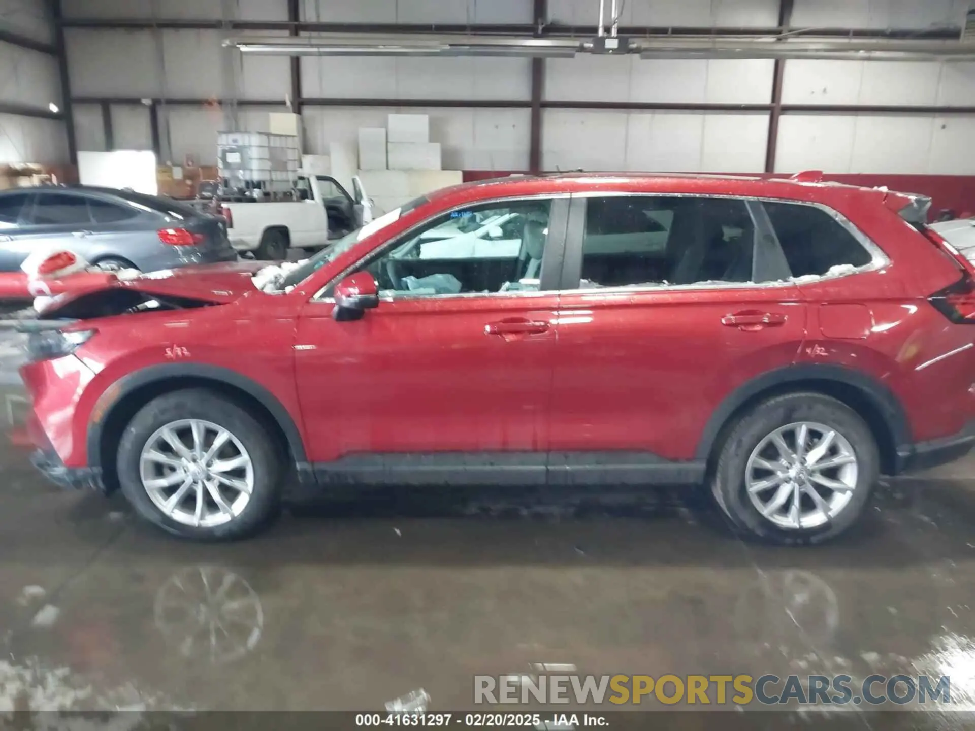 14 Photograph of a damaged car 2HKRS4H44RH413930 HONDA CR-V 2024