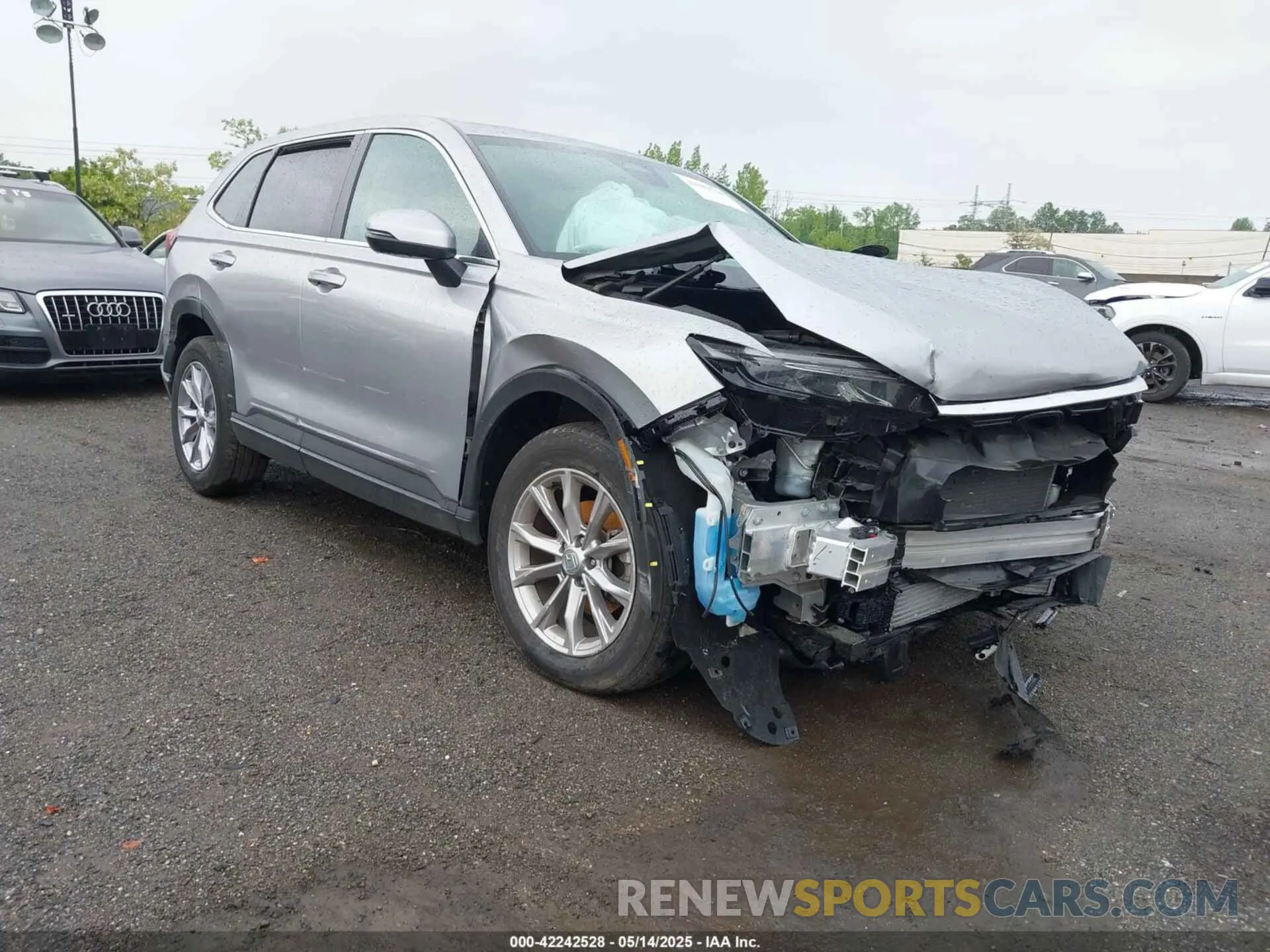 1 Photograph of a damaged car 2HKRS4H44RH433496 HONDA CR-V 2024