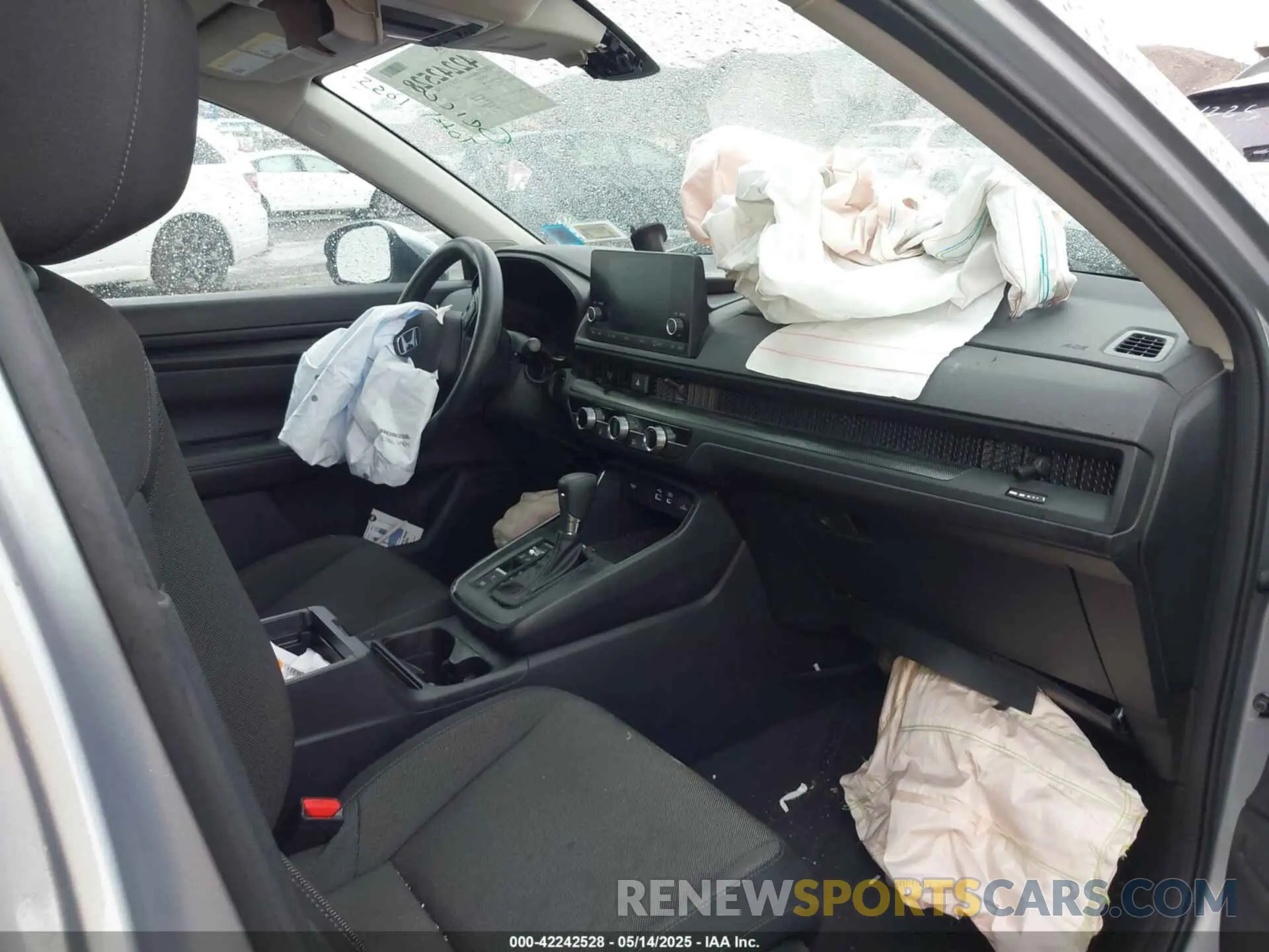 5 Photograph of a damaged car 2HKRS4H44RH433496 HONDA CR-V 2024