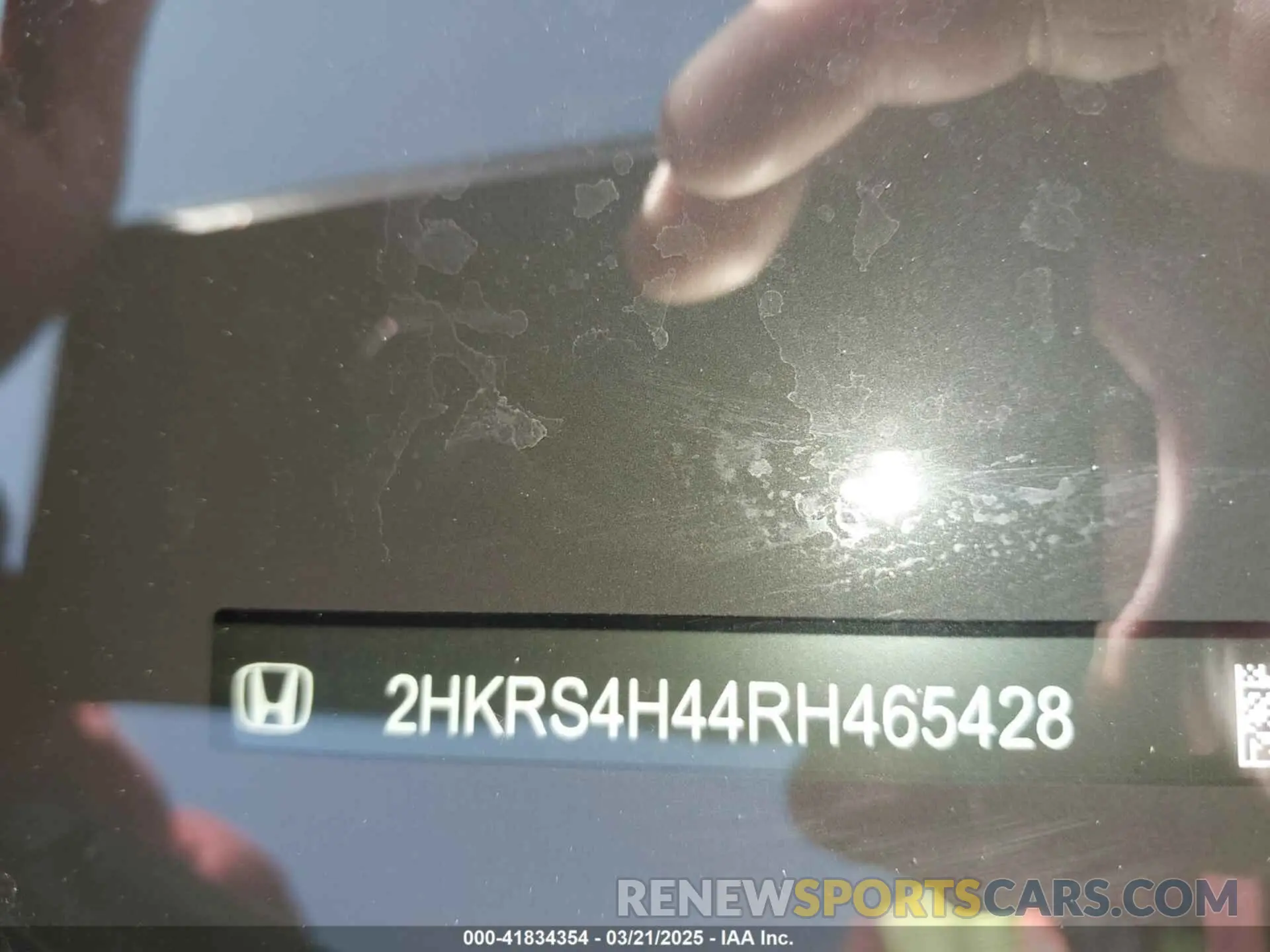 9 Photograph of a damaged car 2HKRS4H44RH465428 HONDA CR-V 2024