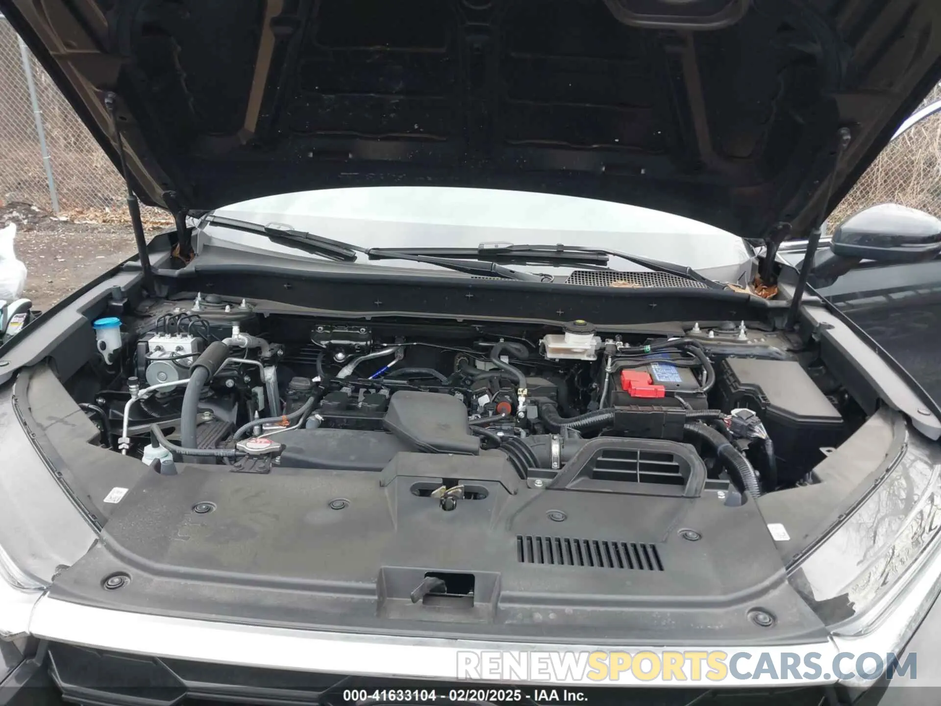 10 Photograph of a damaged car 2HKRS4H45RH456219 HONDA CR-V 2024
