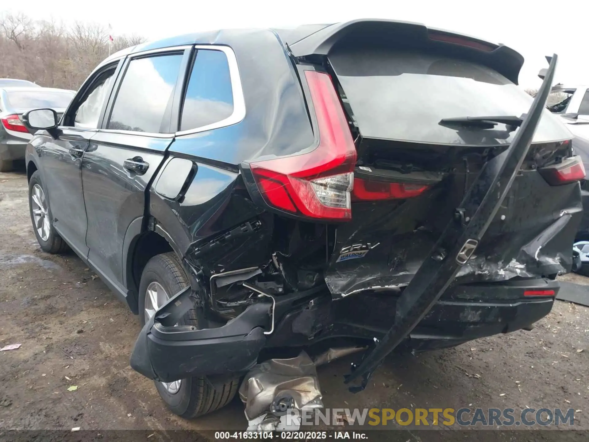 6 Photograph of a damaged car 2HKRS4H45RH456219 HONDA CR-V 2024