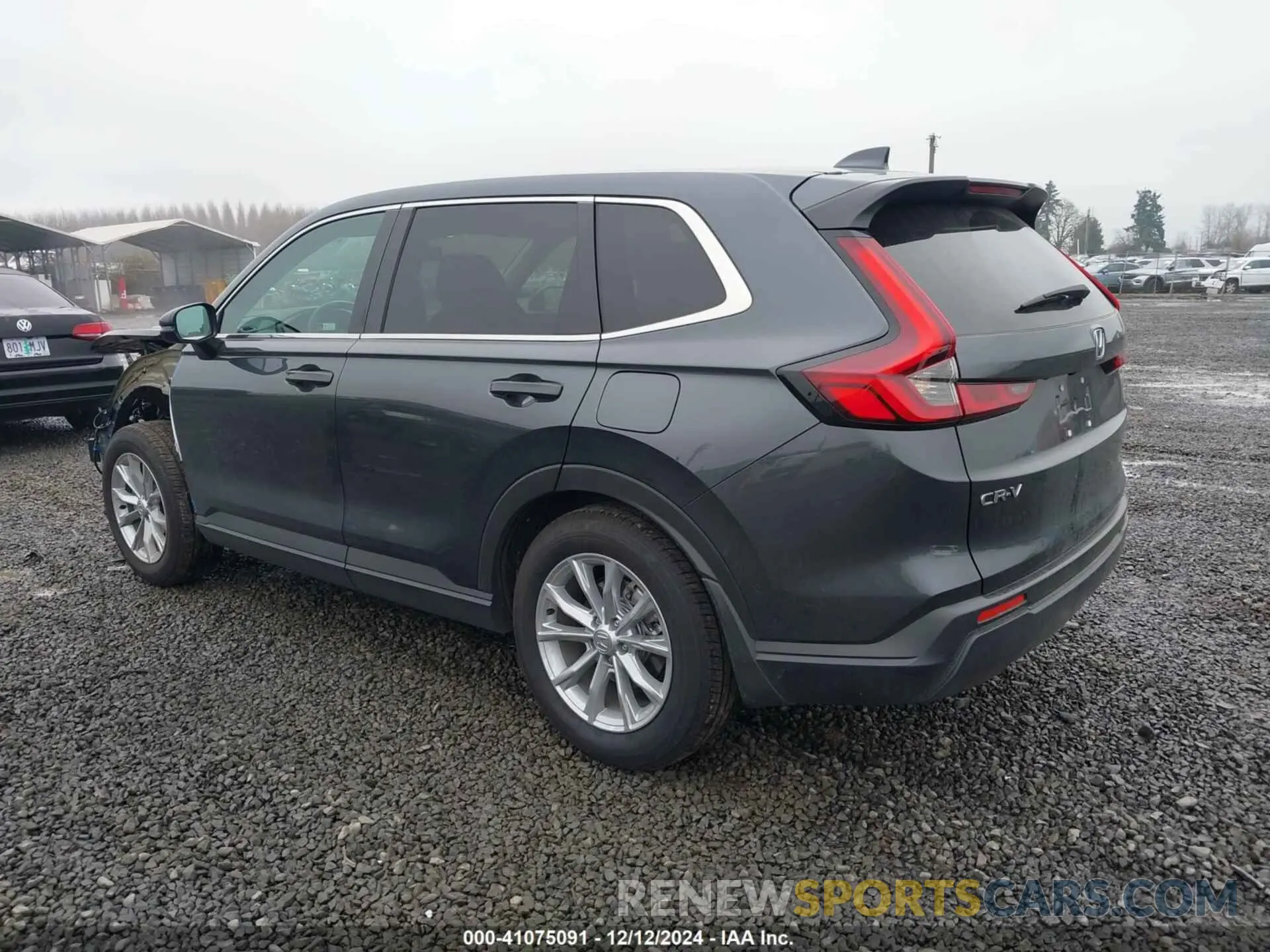 3 Photograph of a damaged car 2HKRS4H46RH420006 HONDA CR-V 2024