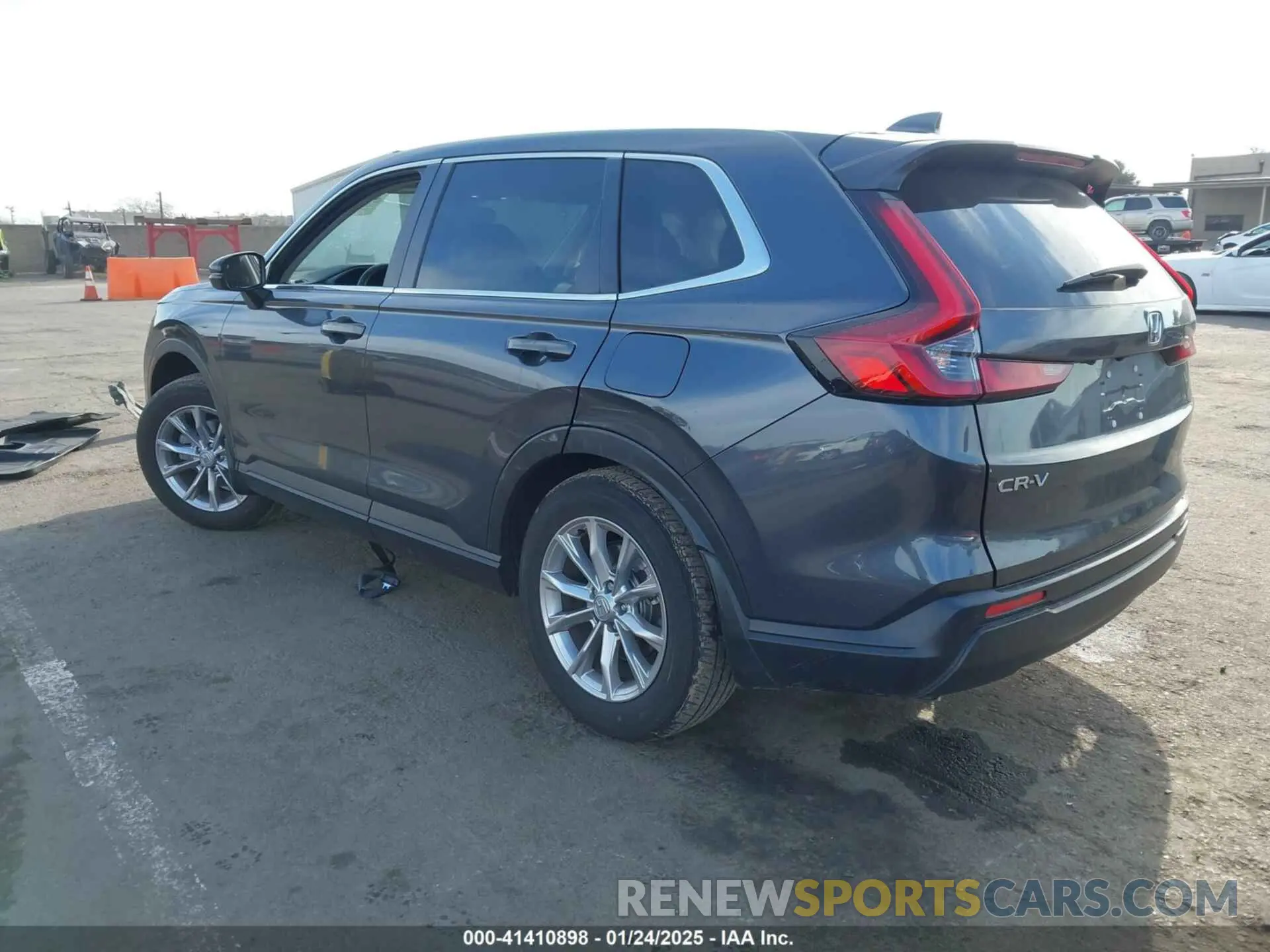 3 Photograph of a damaged car 2HKRS4H47RH414957 HONDA CR-V 2024