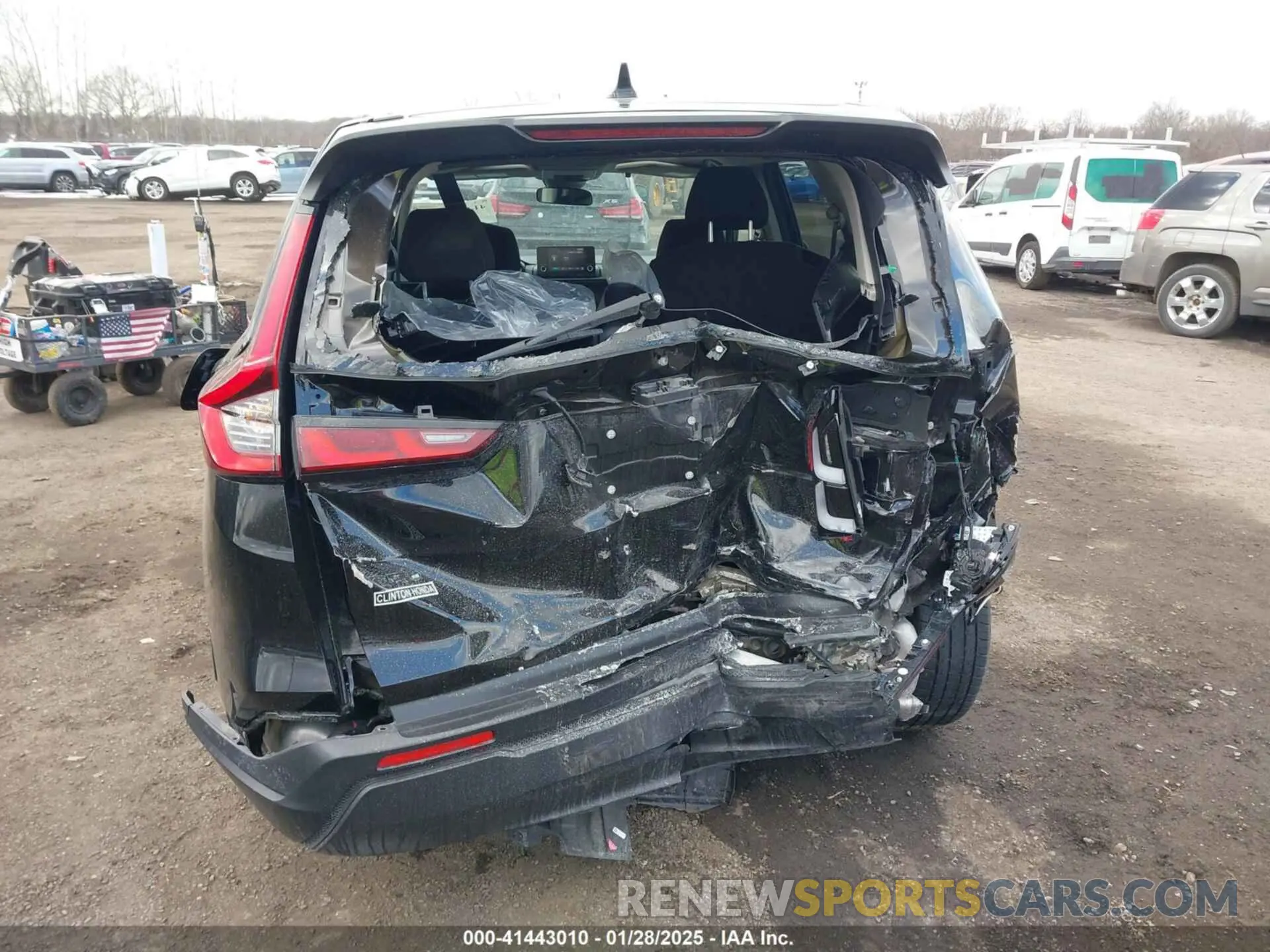 16 Photograph of a damaged car 2HKRS4H48RH414529 HONDA CR-V 2024