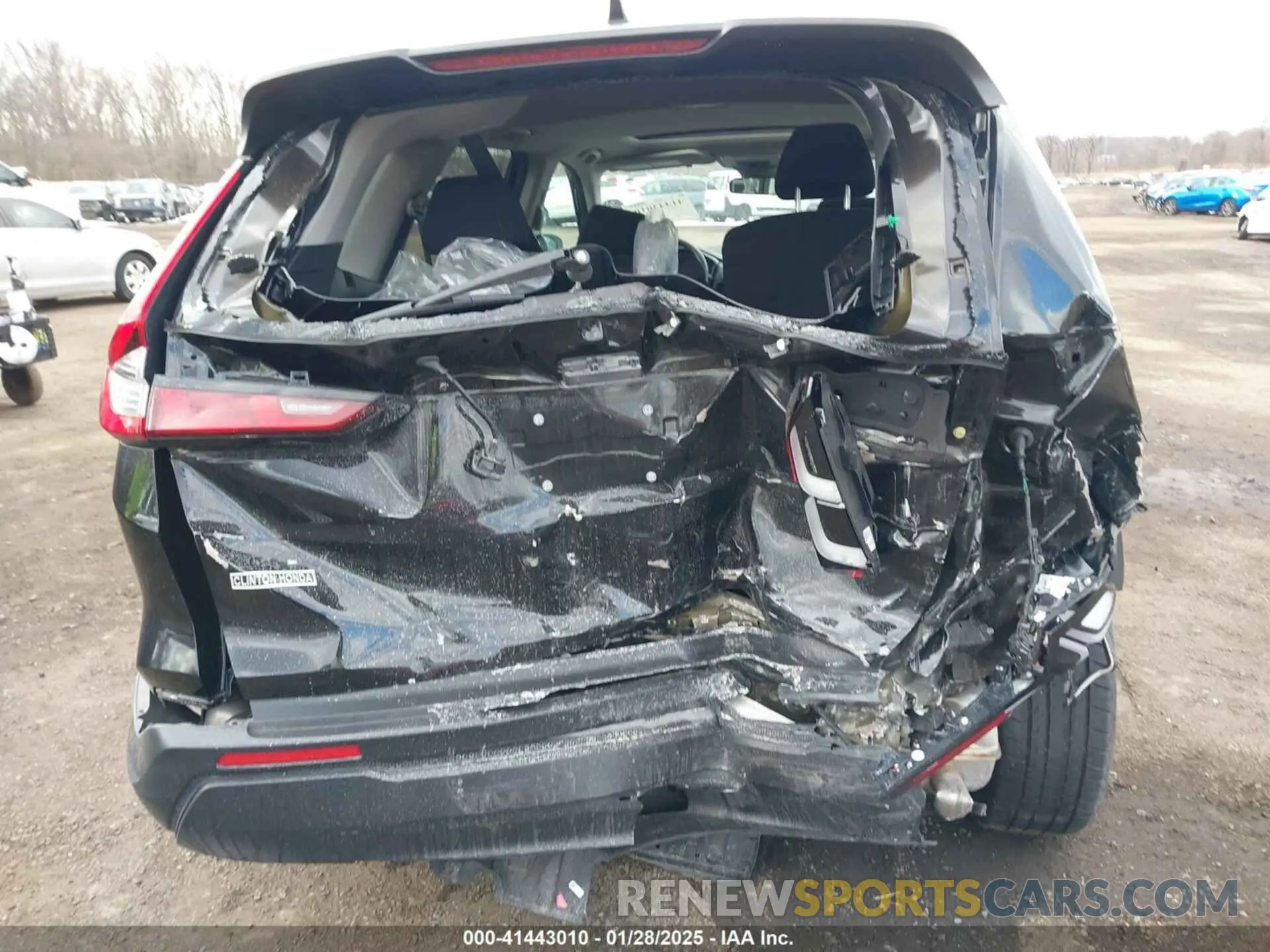 6 Photograph of a damaged car 2HKRS4H48RH414529 HONDA CR-V 2024