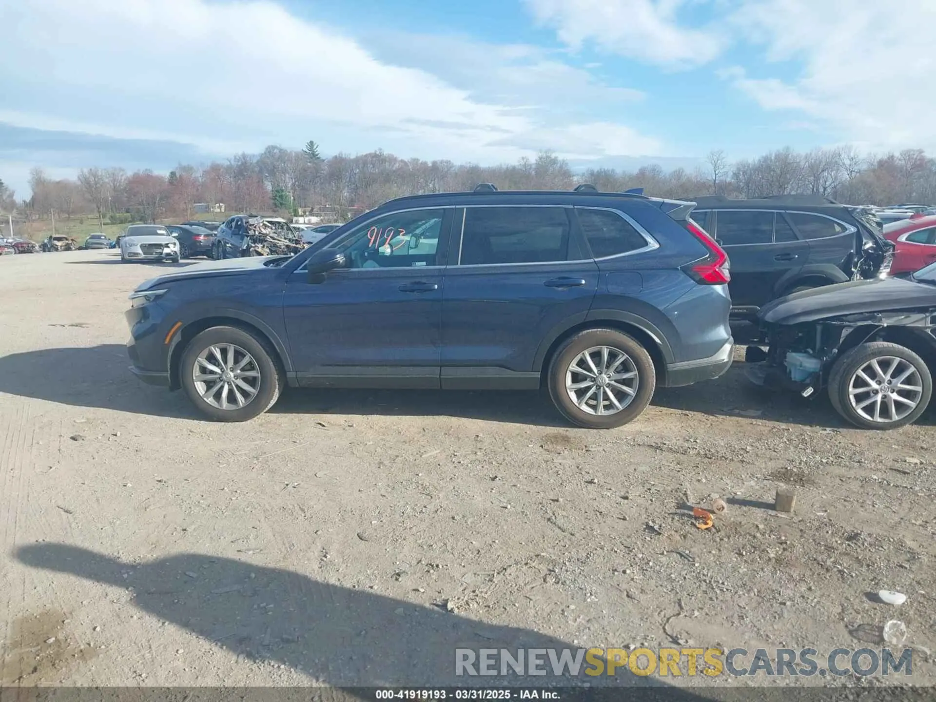 14 Photograph of a damaged car 2HKRS4H4XRH468852 HONDA CR-V 2024