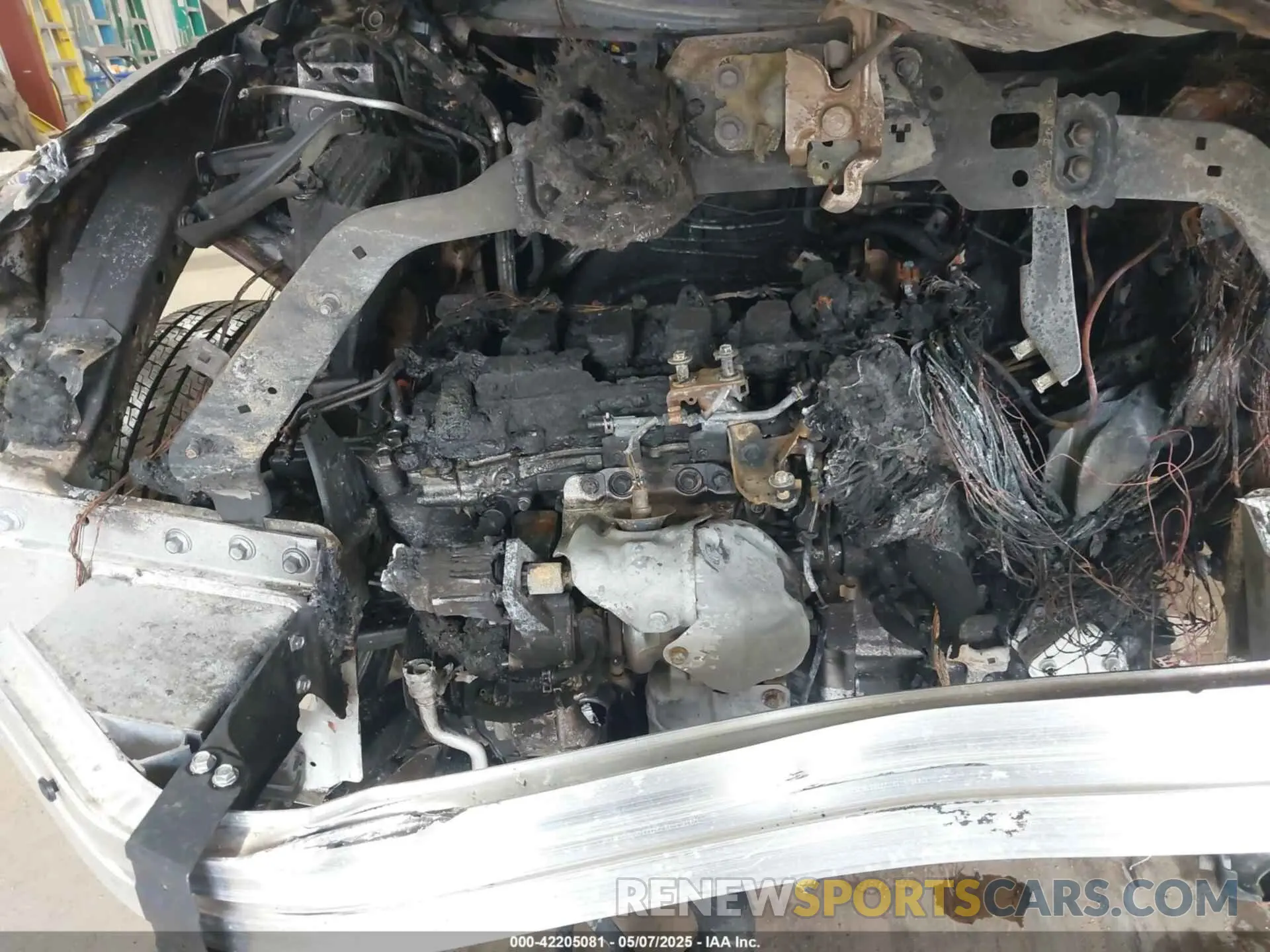 10 Photograph of a damaged car 2HKRS4H71RH431036 HONDA CR-V 2024