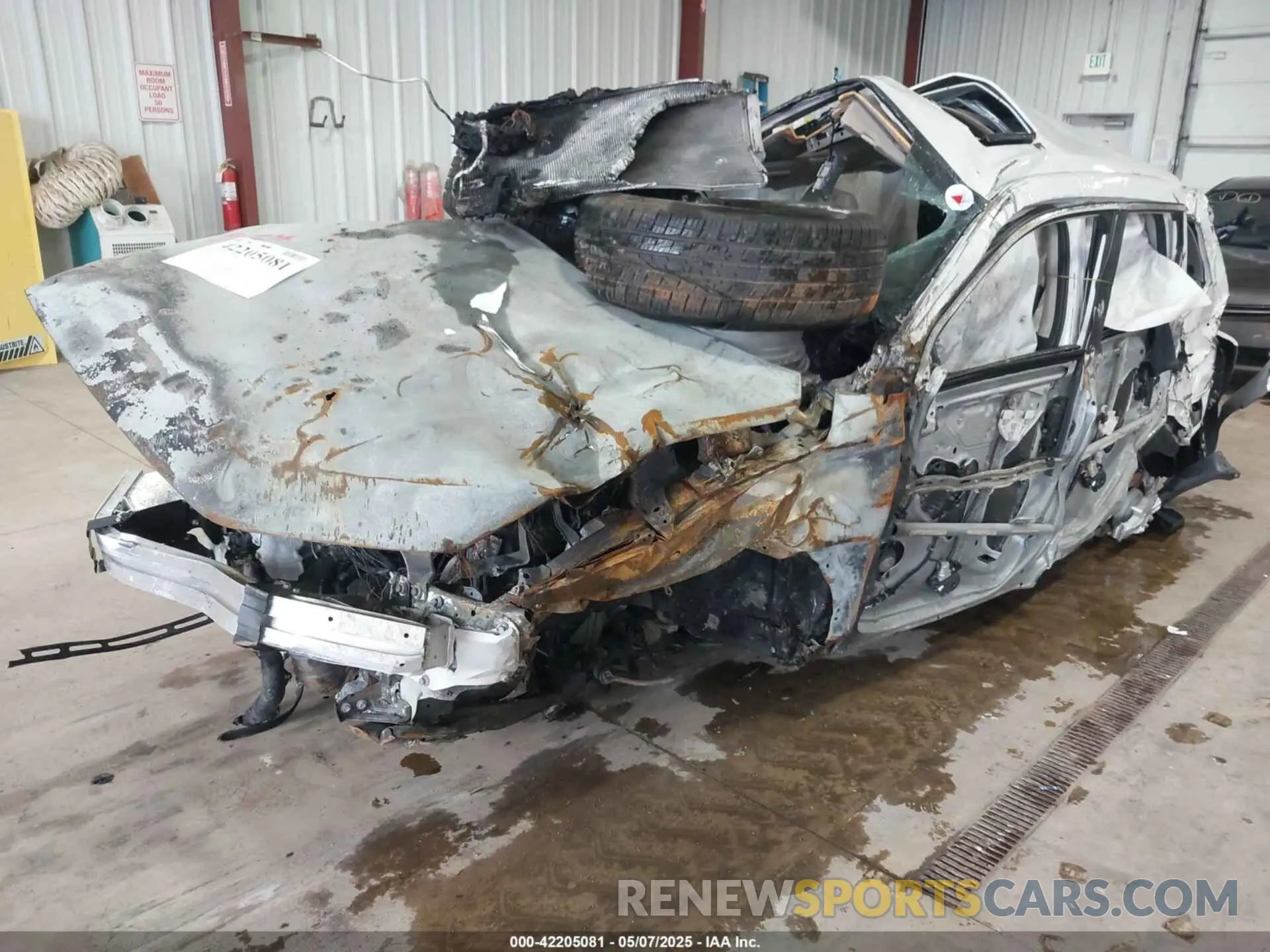 6 Photograph of a damaged car 2HKRS4H71RH431036 HONDA CR-V 2024