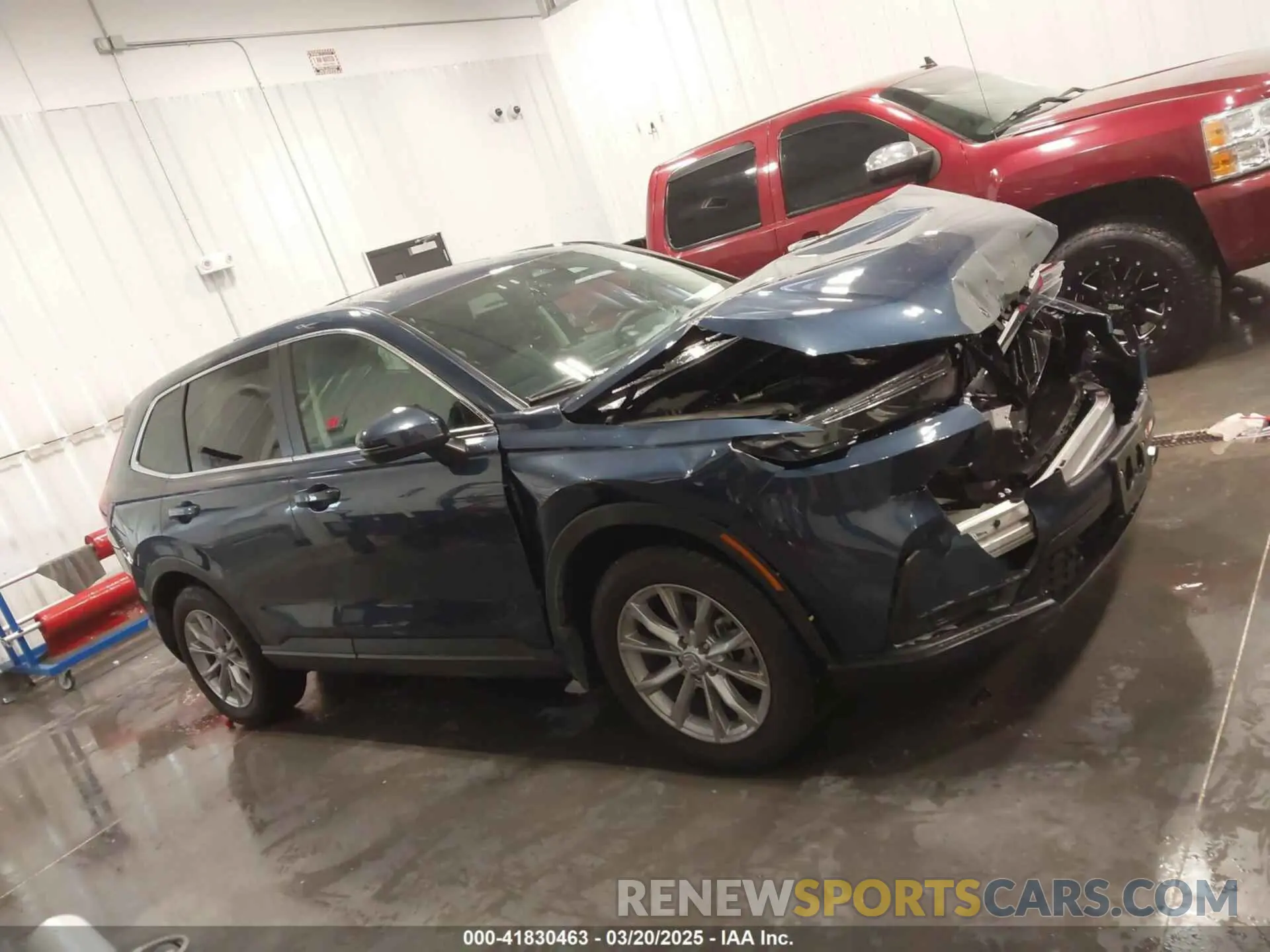 13 Photograph of a damaged car 2HKRS4H72RH428517 HONDA CR-V 2024