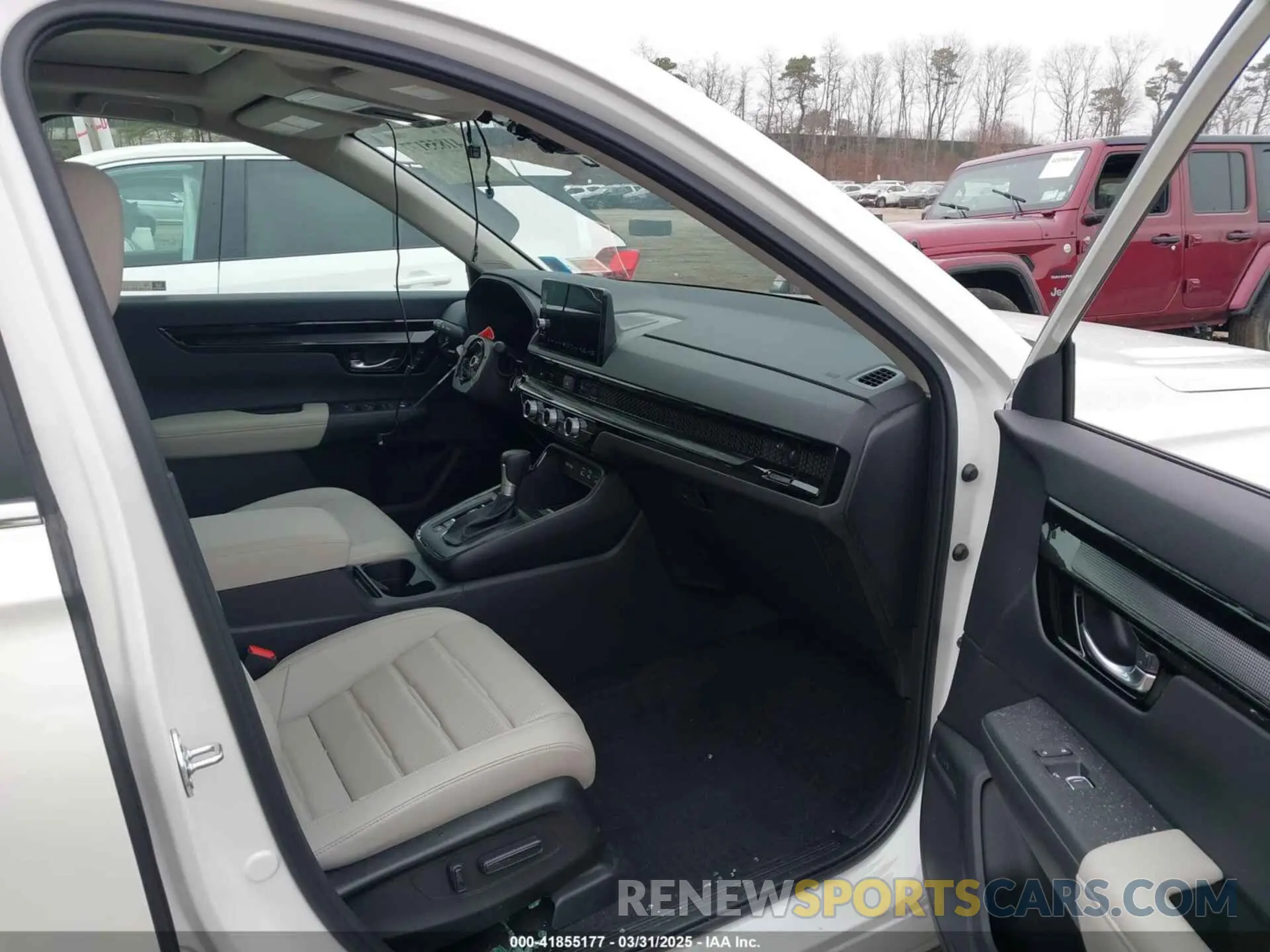5 Photograph of a damaged car 2HKRS4H73RH476351 HONDA CR-V 2024