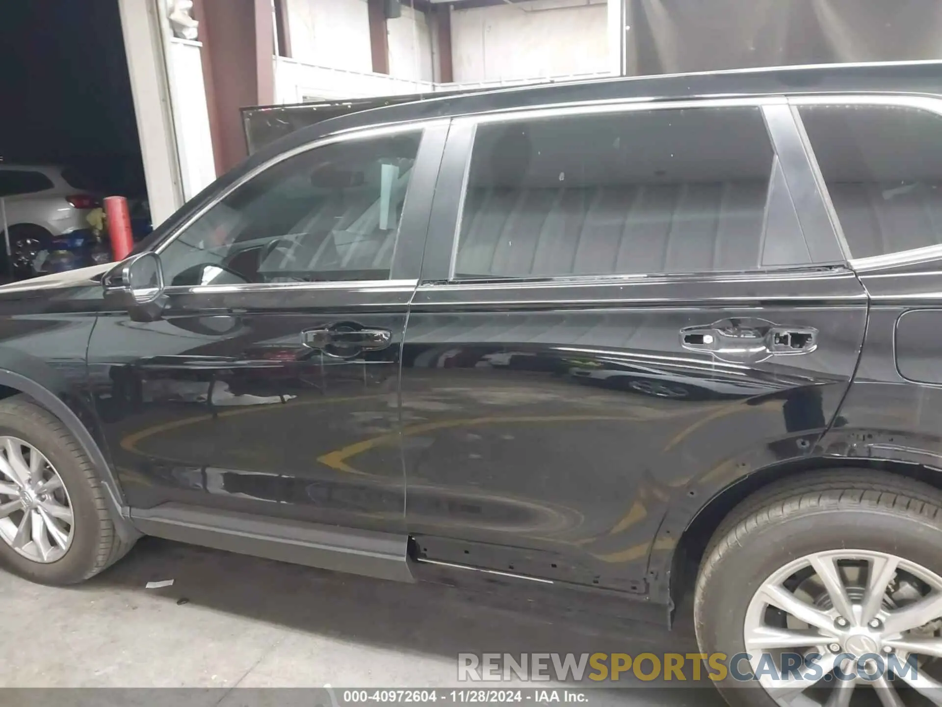 15 Photograph of a damaged car 2HKRS4H77RH431168 HONDA CR-V 2024