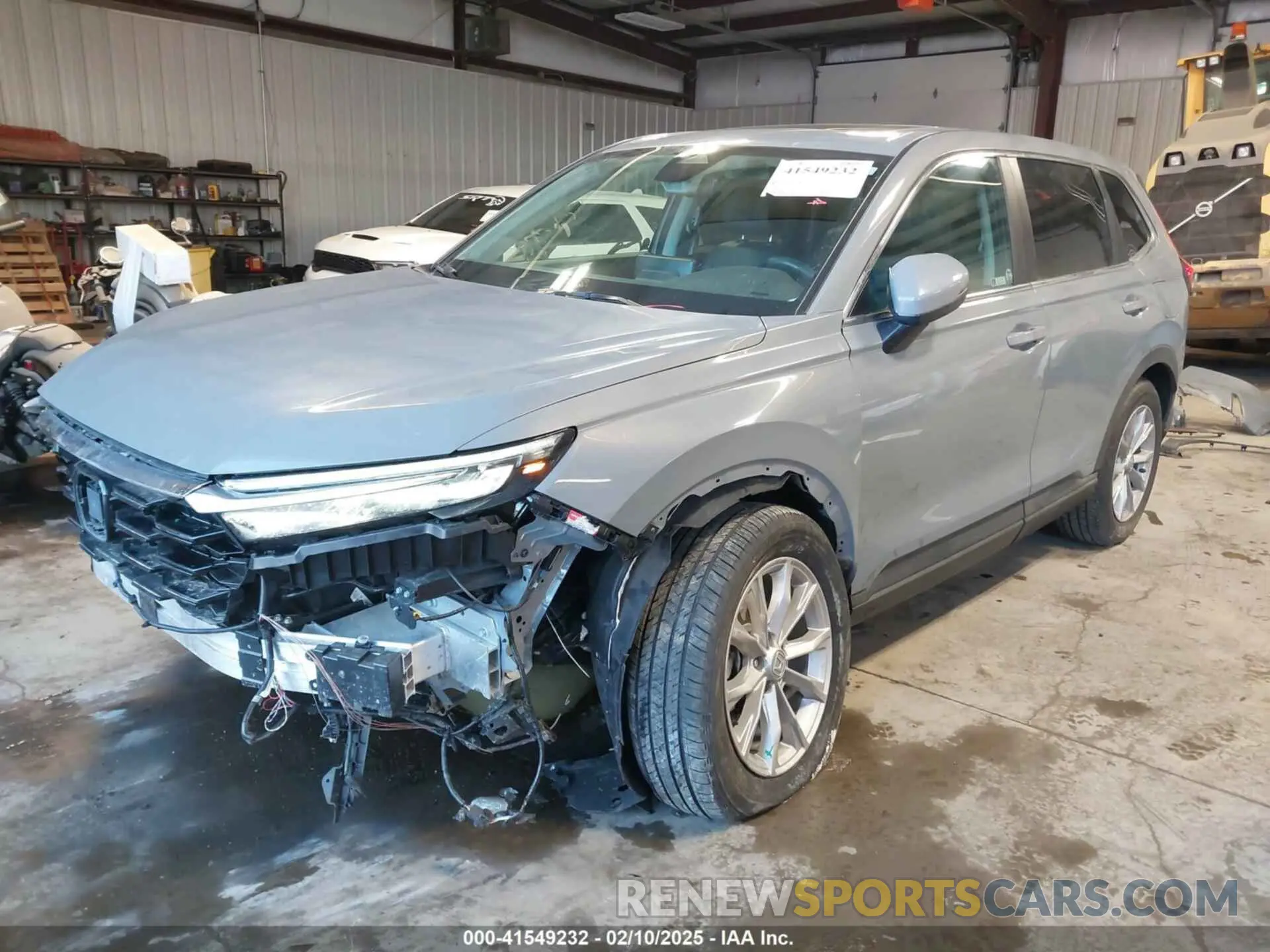 2 Photograph of a damaged car 2HKRS4H77RH477423 HONDA CR-V 2024