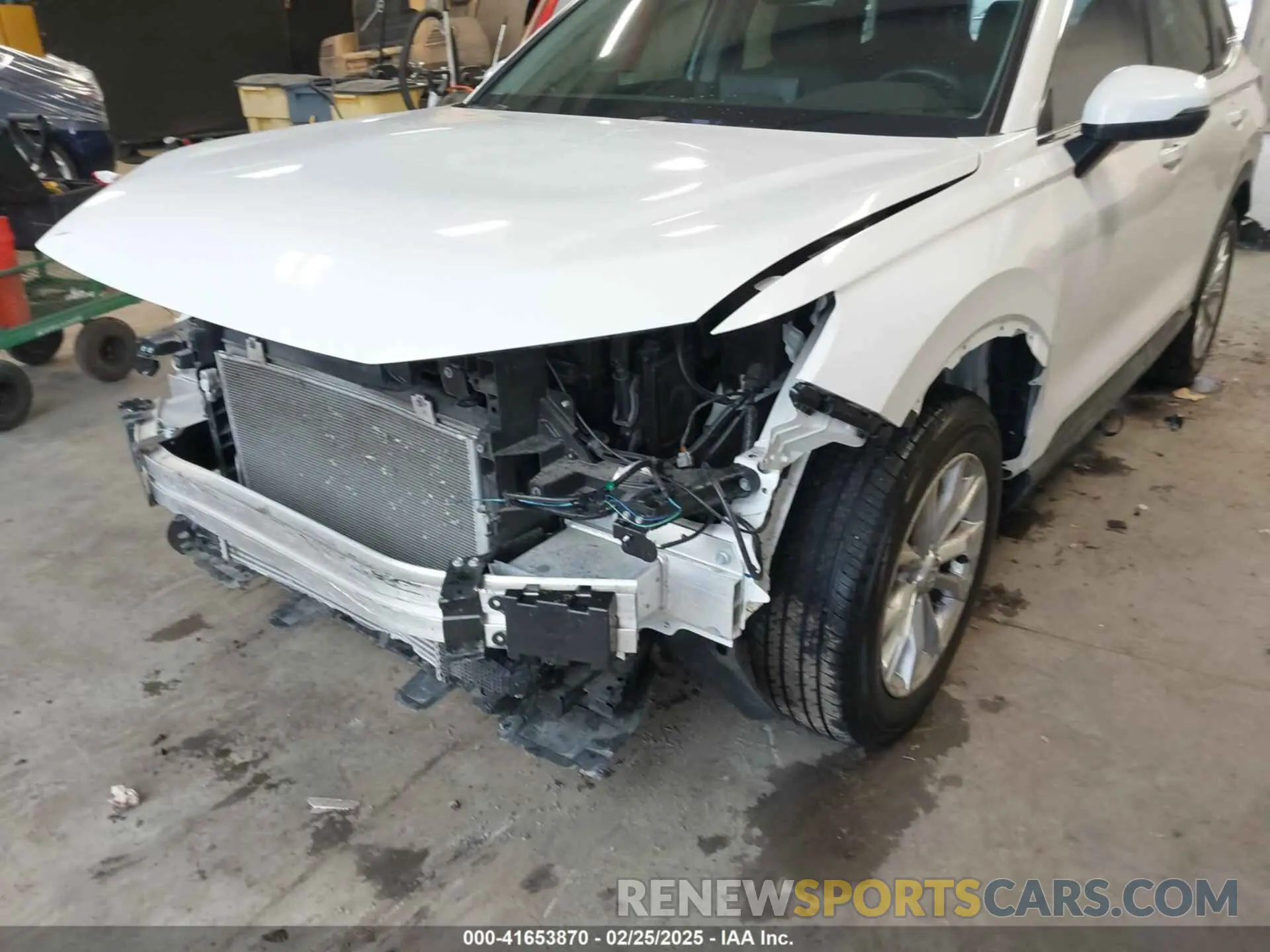 6 Photograph of a damaged car 2HKRS4H78RH453681 HONDA CR-V 2024