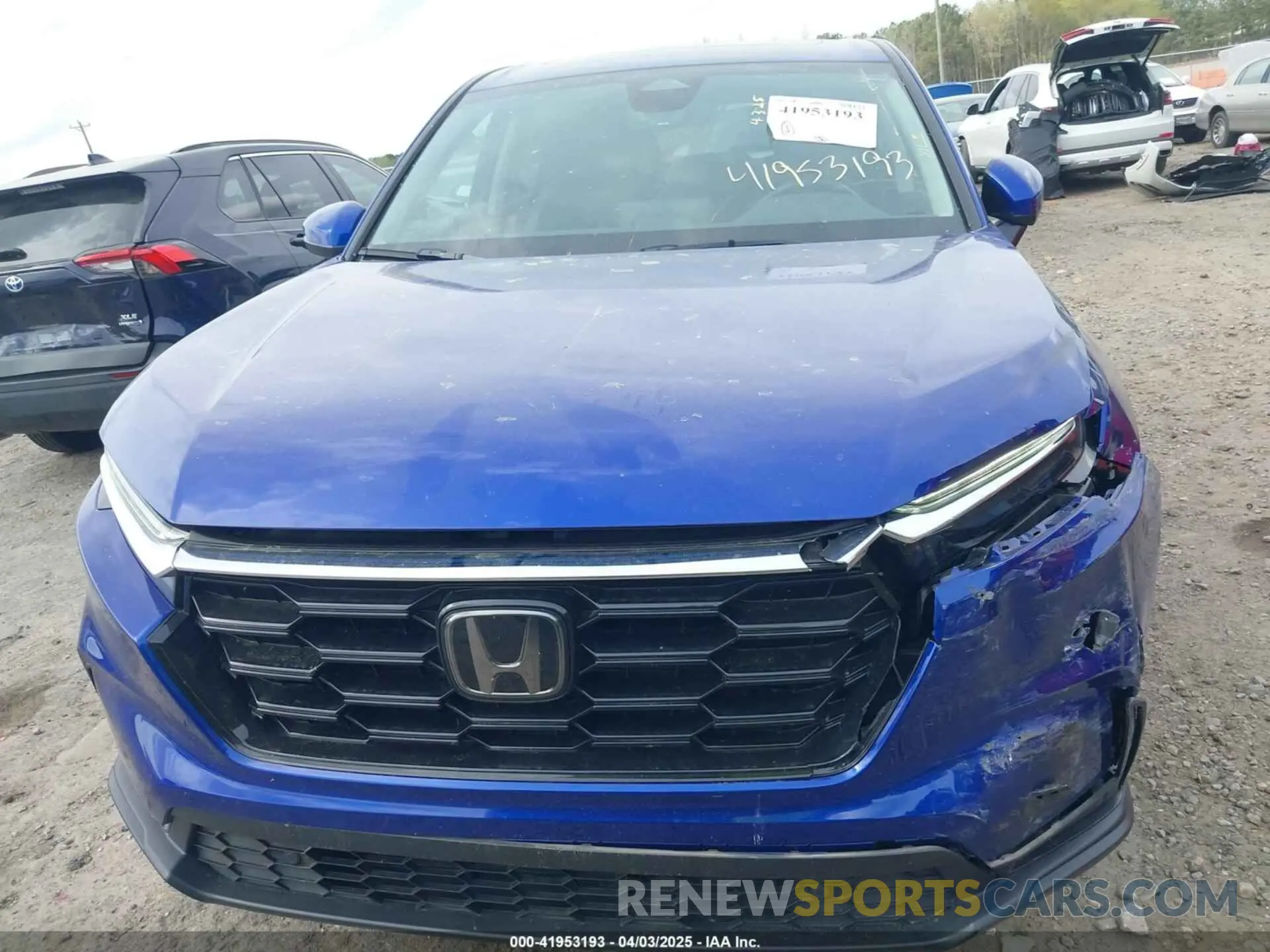 12 Photograph of a damaged car 2HKRS4H79RH450742 HONDA CR-V 2024