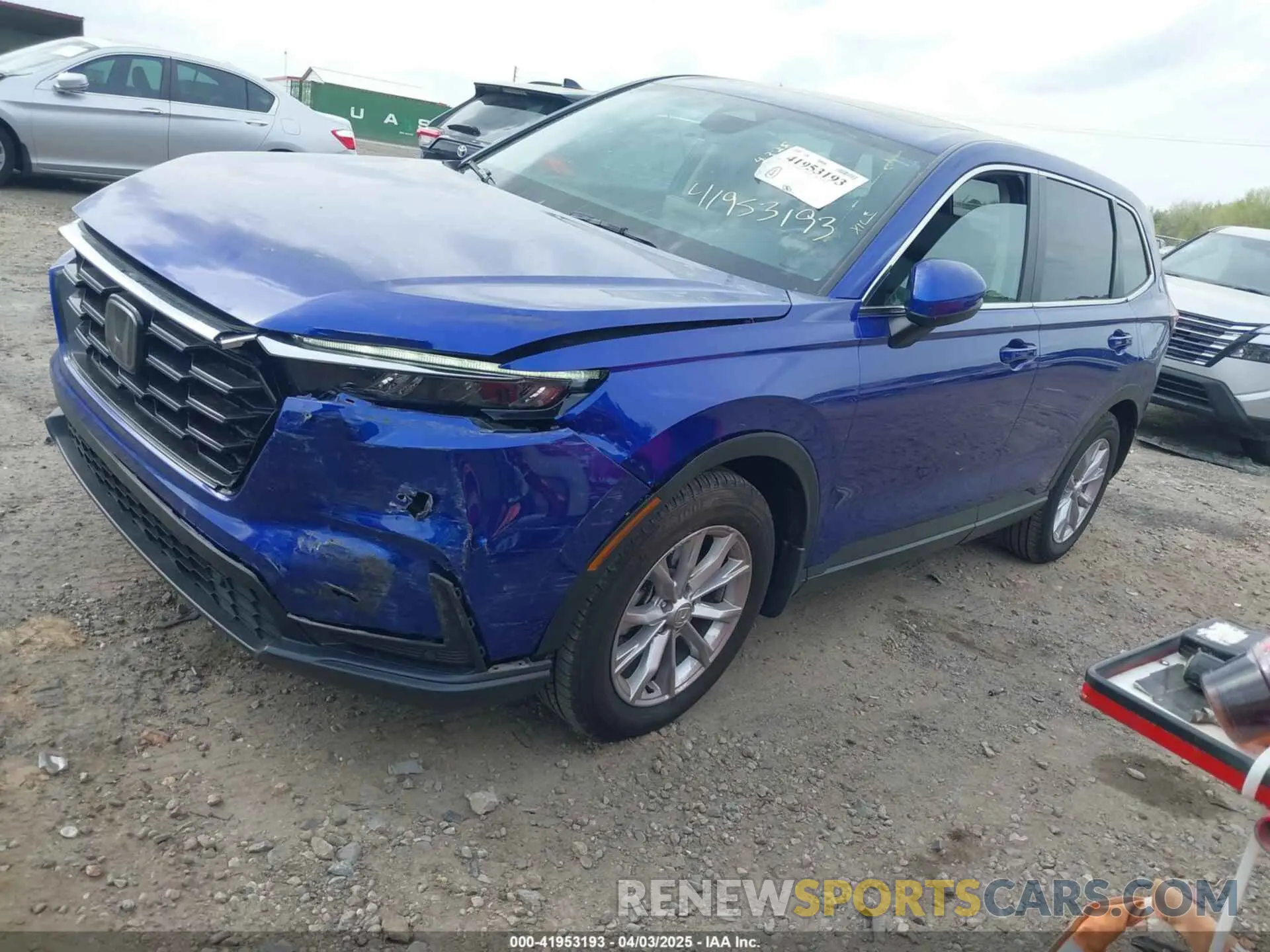 2 Photograph of a damaged car 2HKRS4H79RH450742 HONDA CR-V 2024