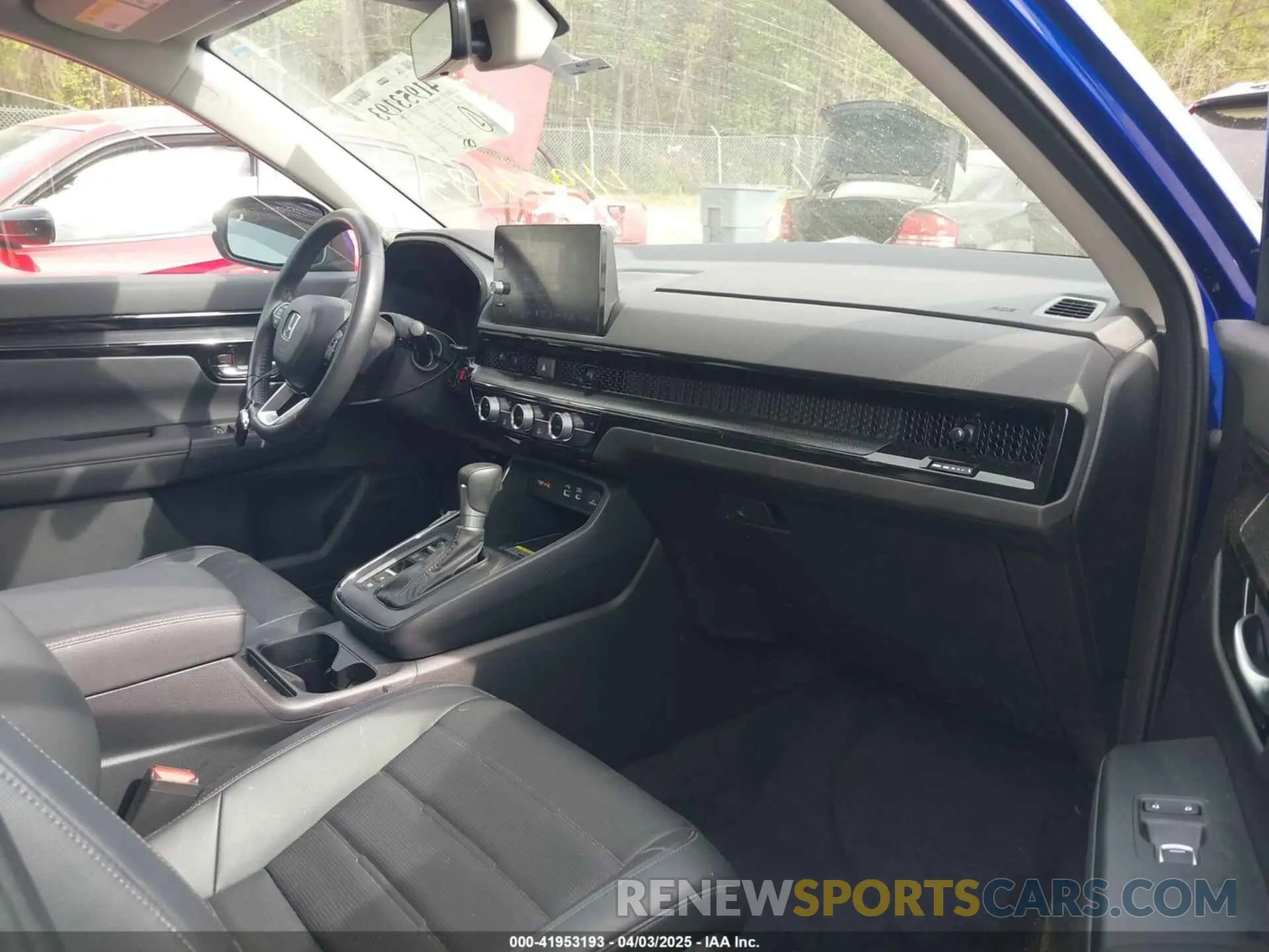 5 Photograph of a damaged car 2HKRS4H79RH450742 HONDA CR-V 2024