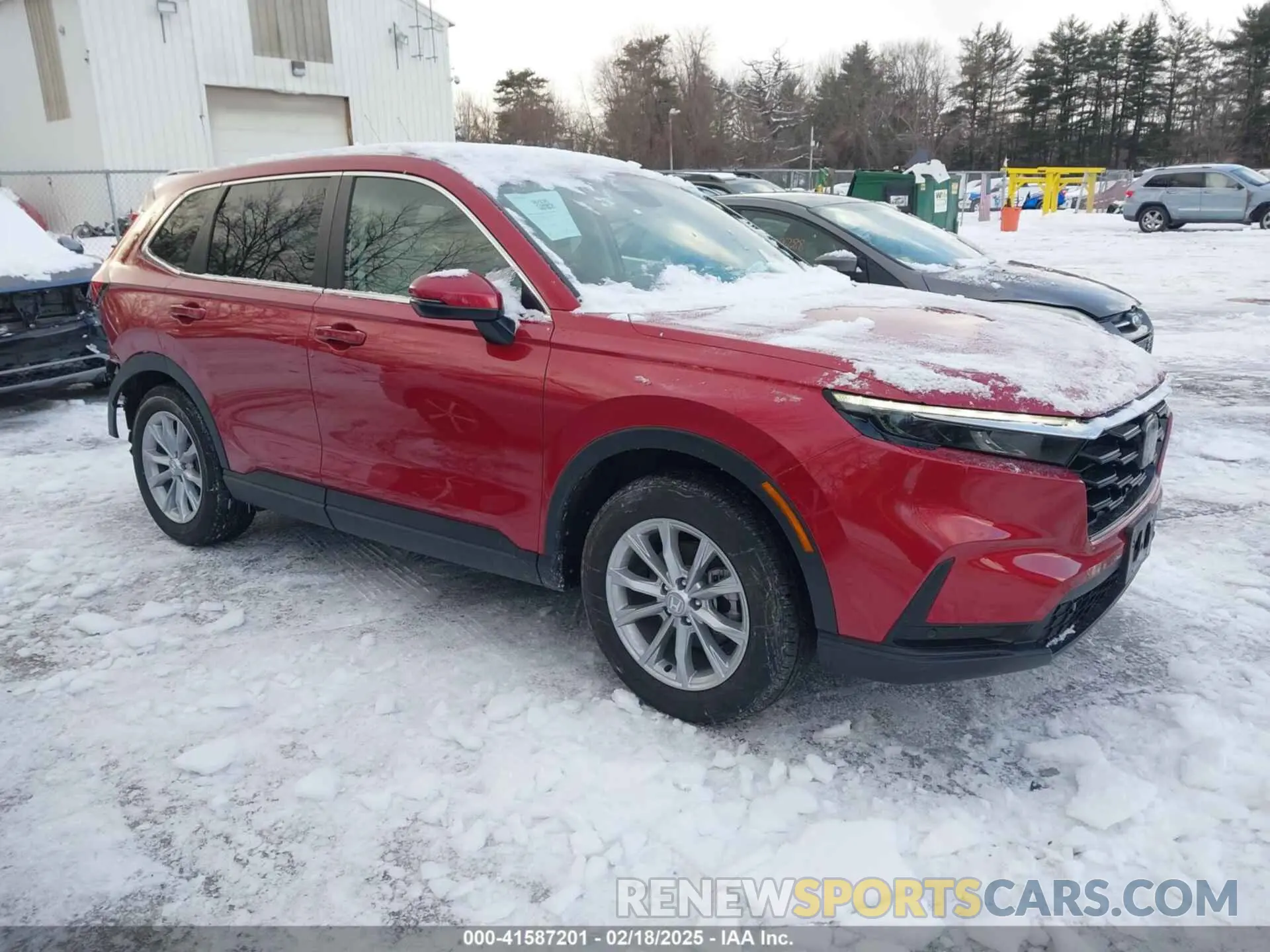 1 Photograph of a damaged car 2HKRS4H79RH471431 HONDA CR-V 2024