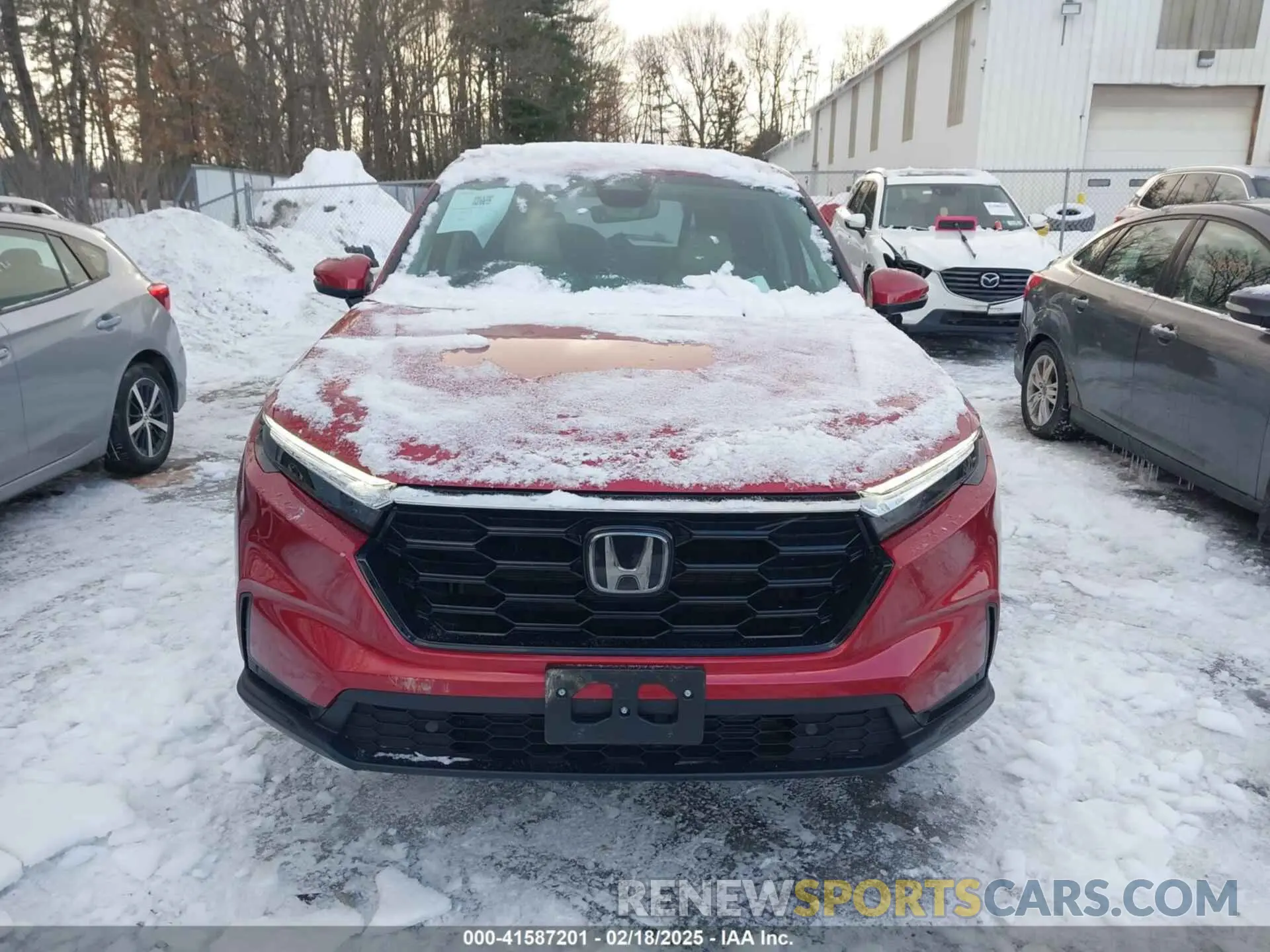 12 Photograph of a damaged car 2HKRS4H79RH471431 HONDA CR-V 2024