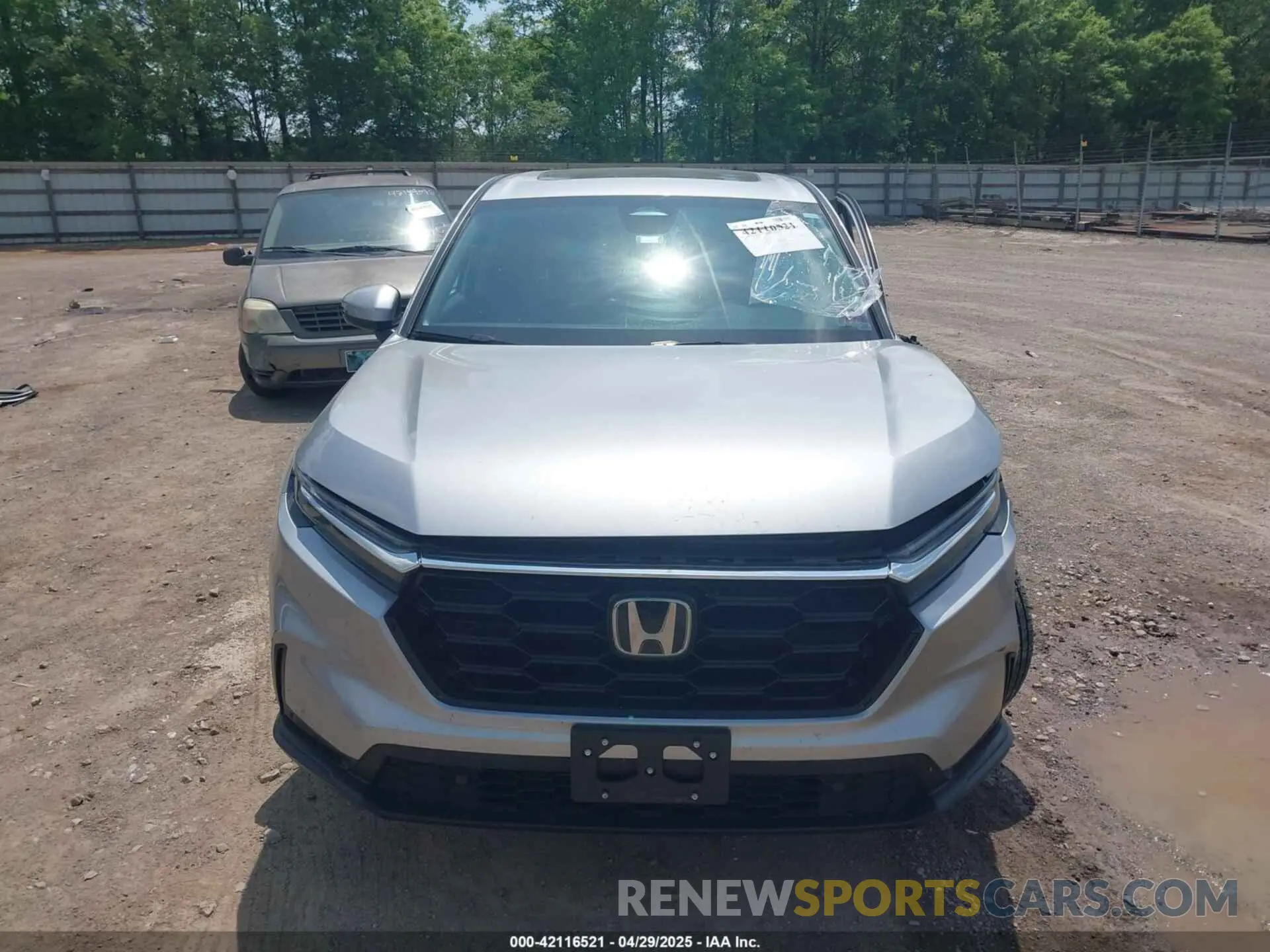 12 Photograph of a damaged car 2HKRS4H7XRH424151 HONDA CR-V 2024