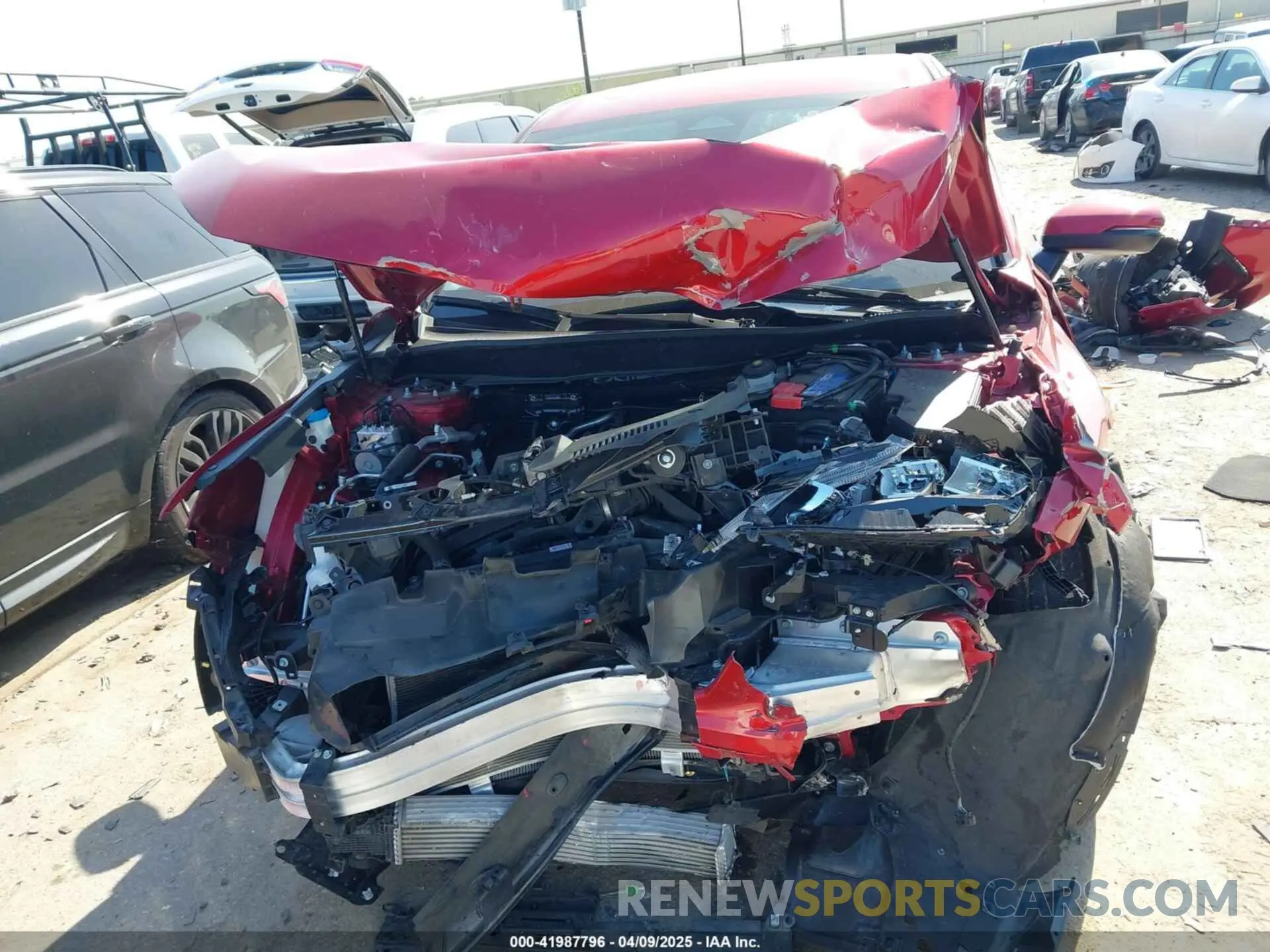 12 Photograph of a damaged car 2HKRS4H7XRH424540 HONDA CR-V 2024