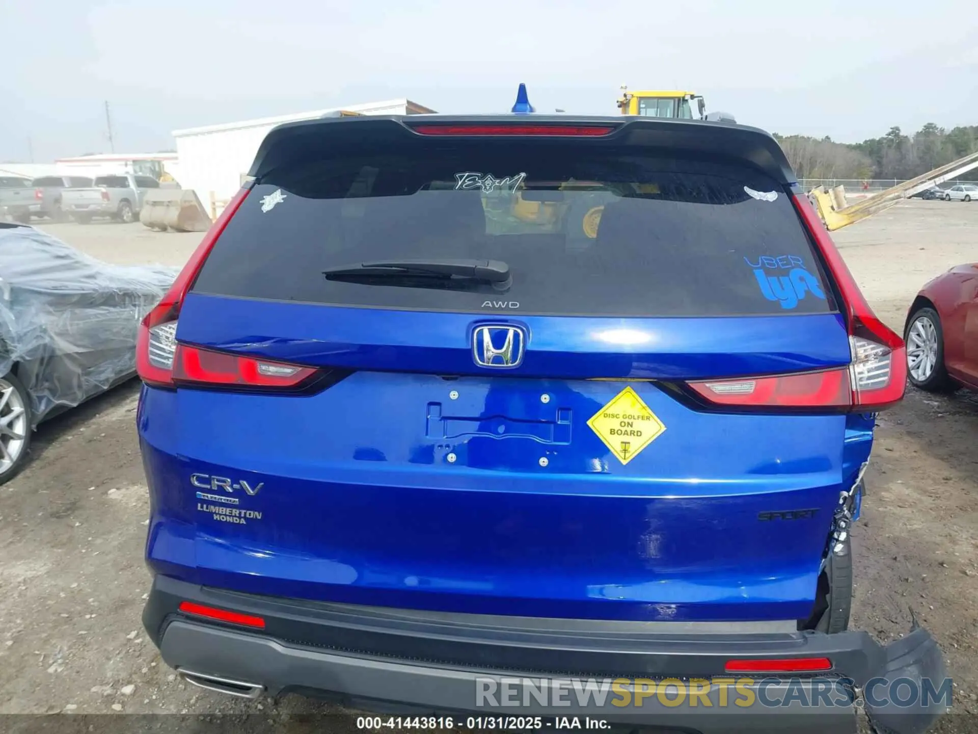 17 Photograph of a damaged car 2HKRS6H52RH804000 HONDA CR-V 2024