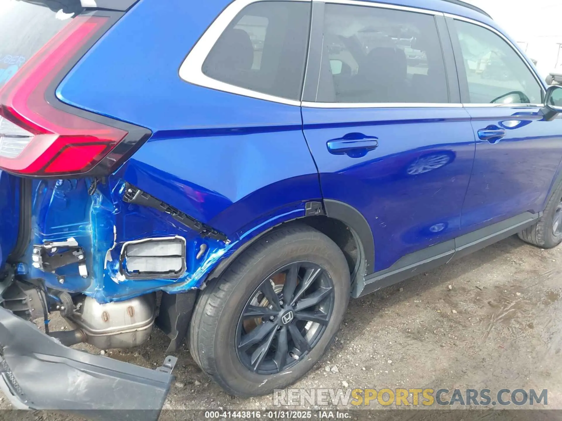 20 Photograph of a damaged car 2HKRS6H52RH804000 HONDA CR-V 2024
